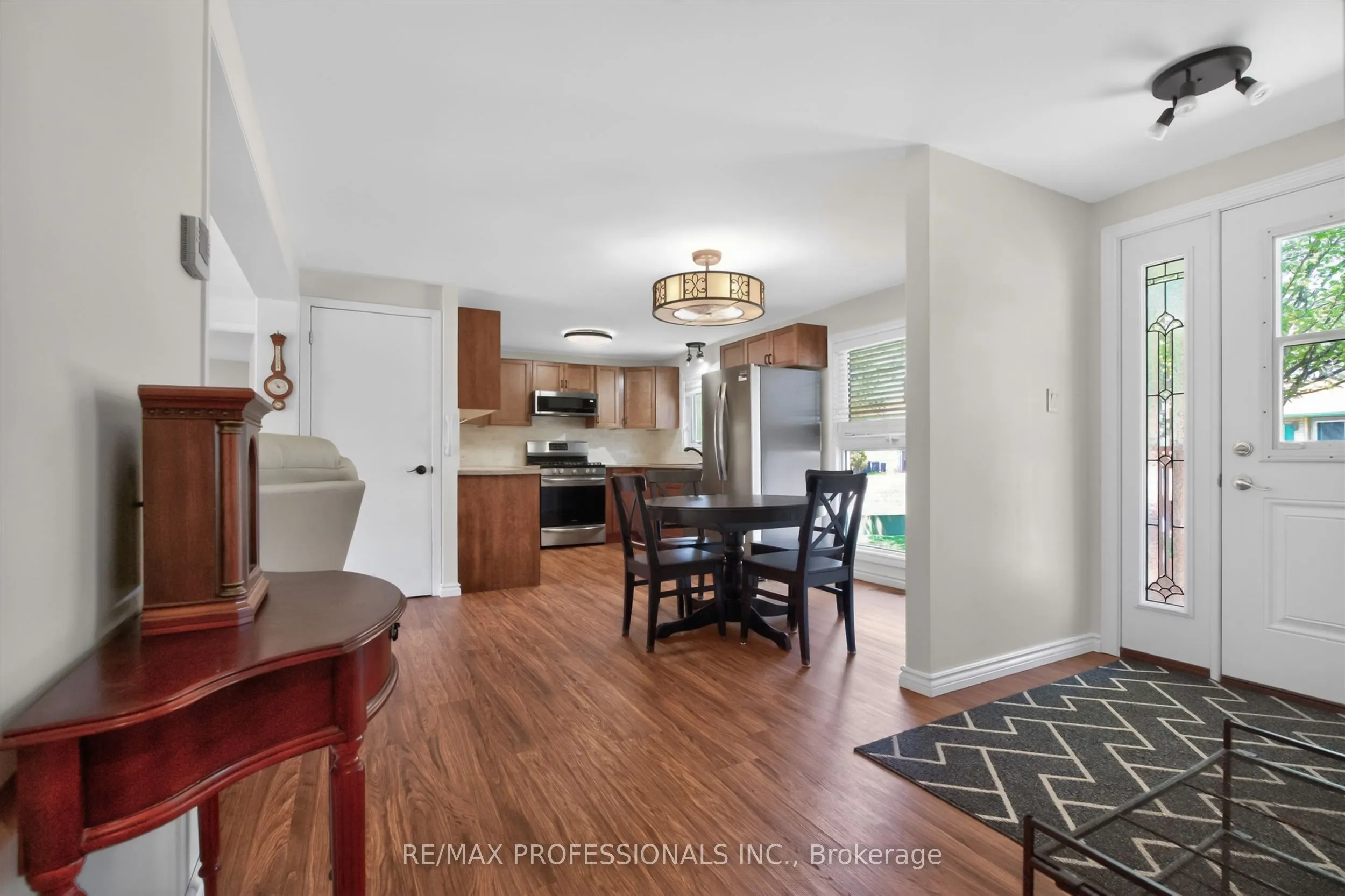 7 Tamarack Court