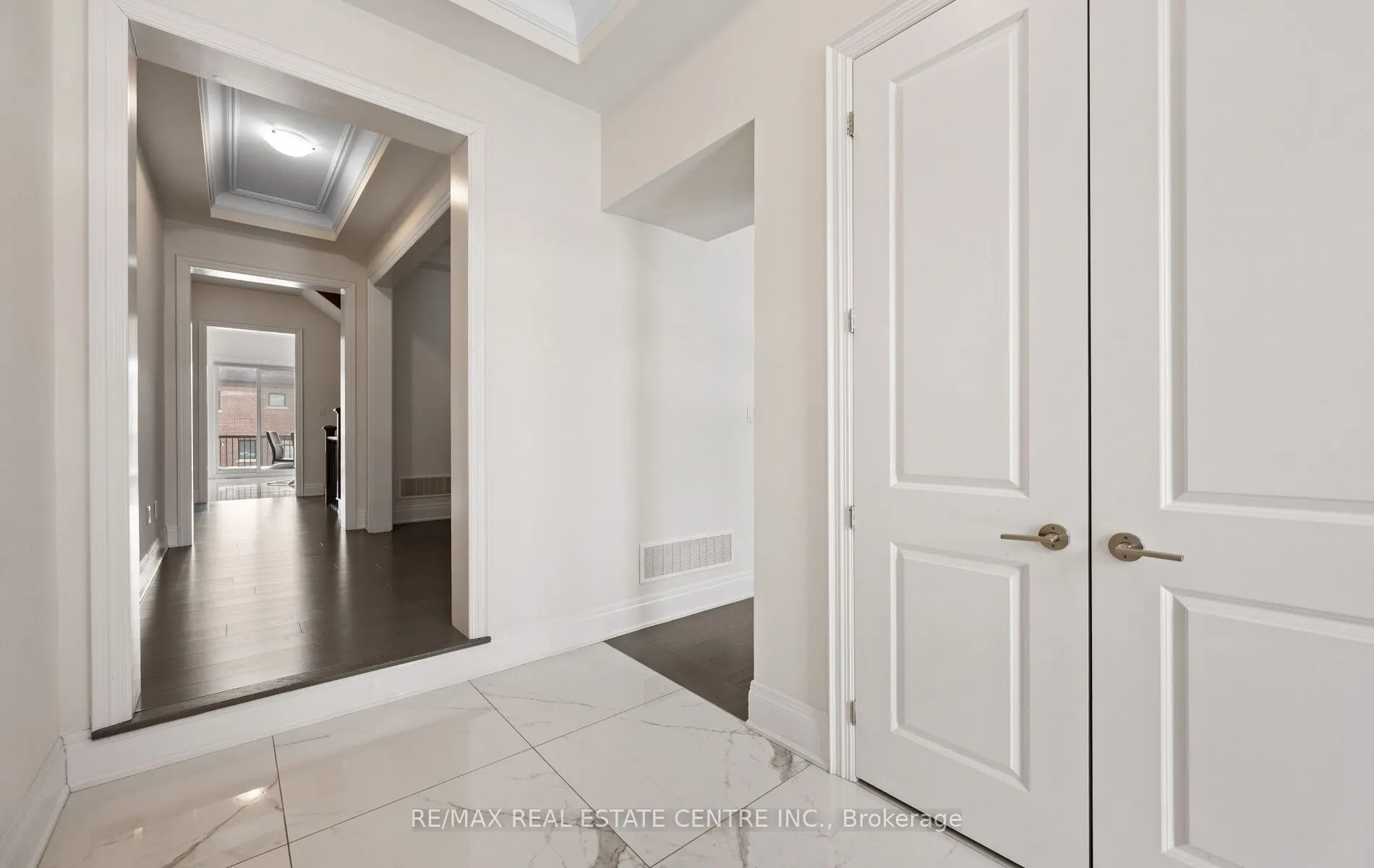 160 Wainfleet Crescent