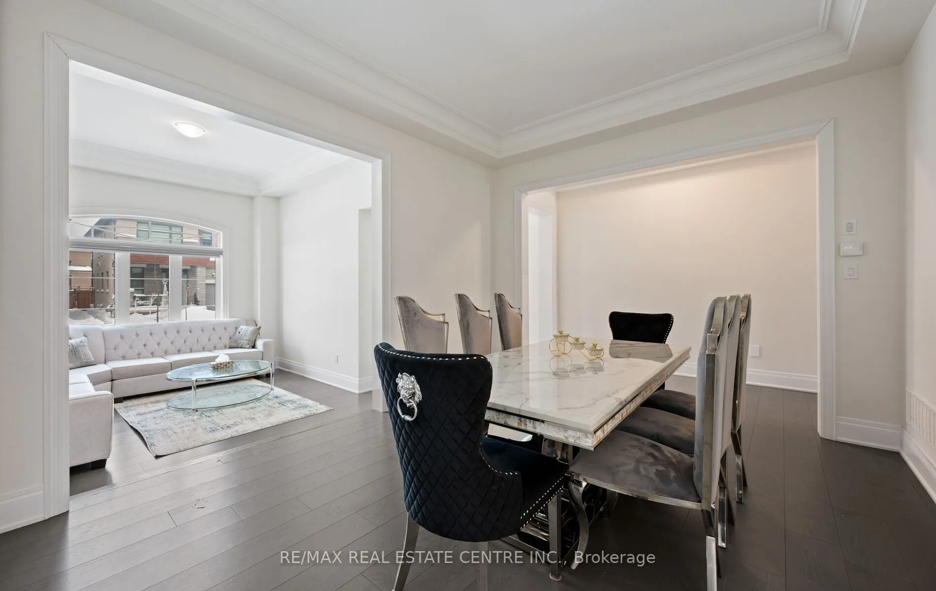 160 Wainfleet Crescent