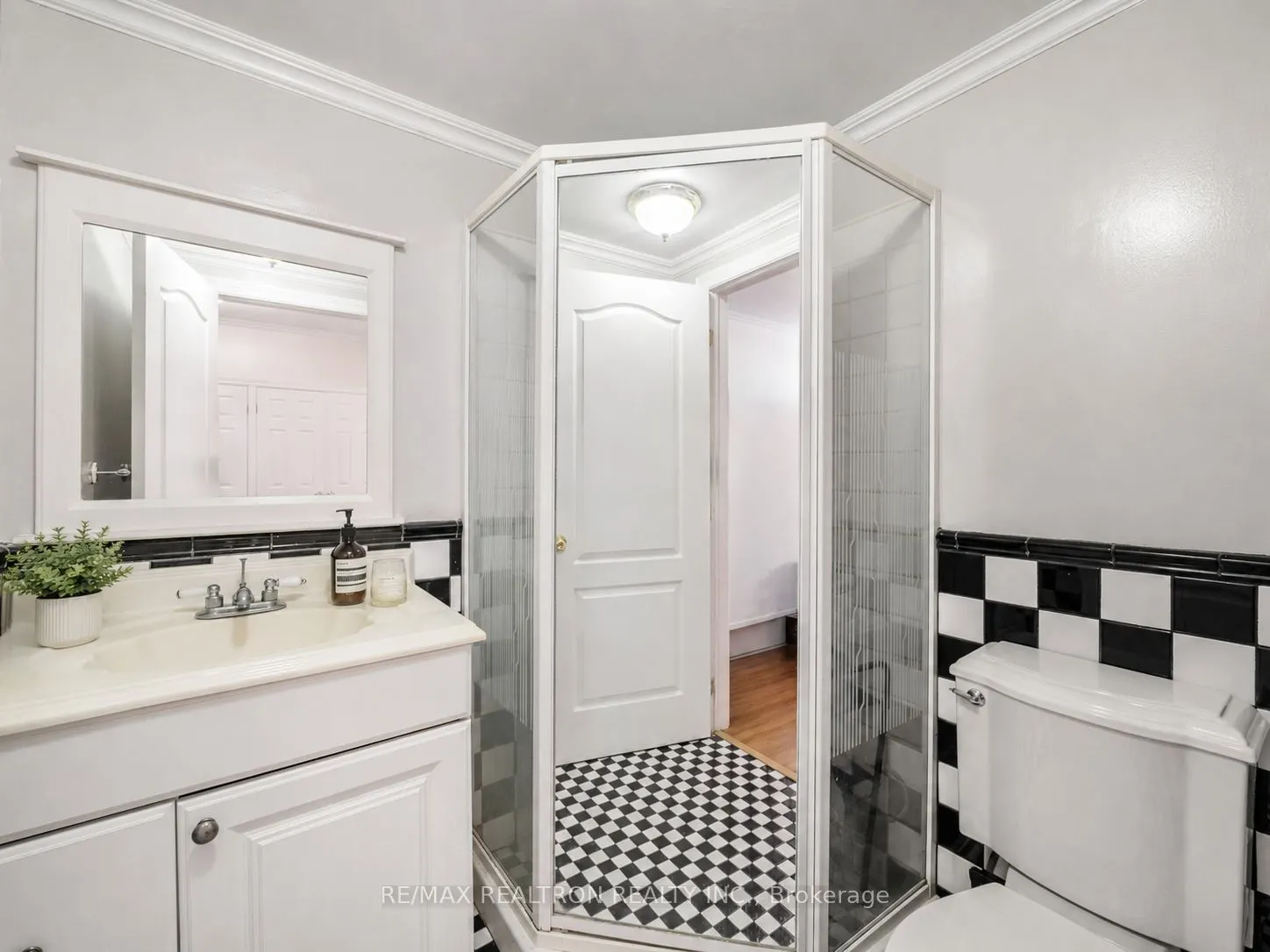 36 Fern Avenue