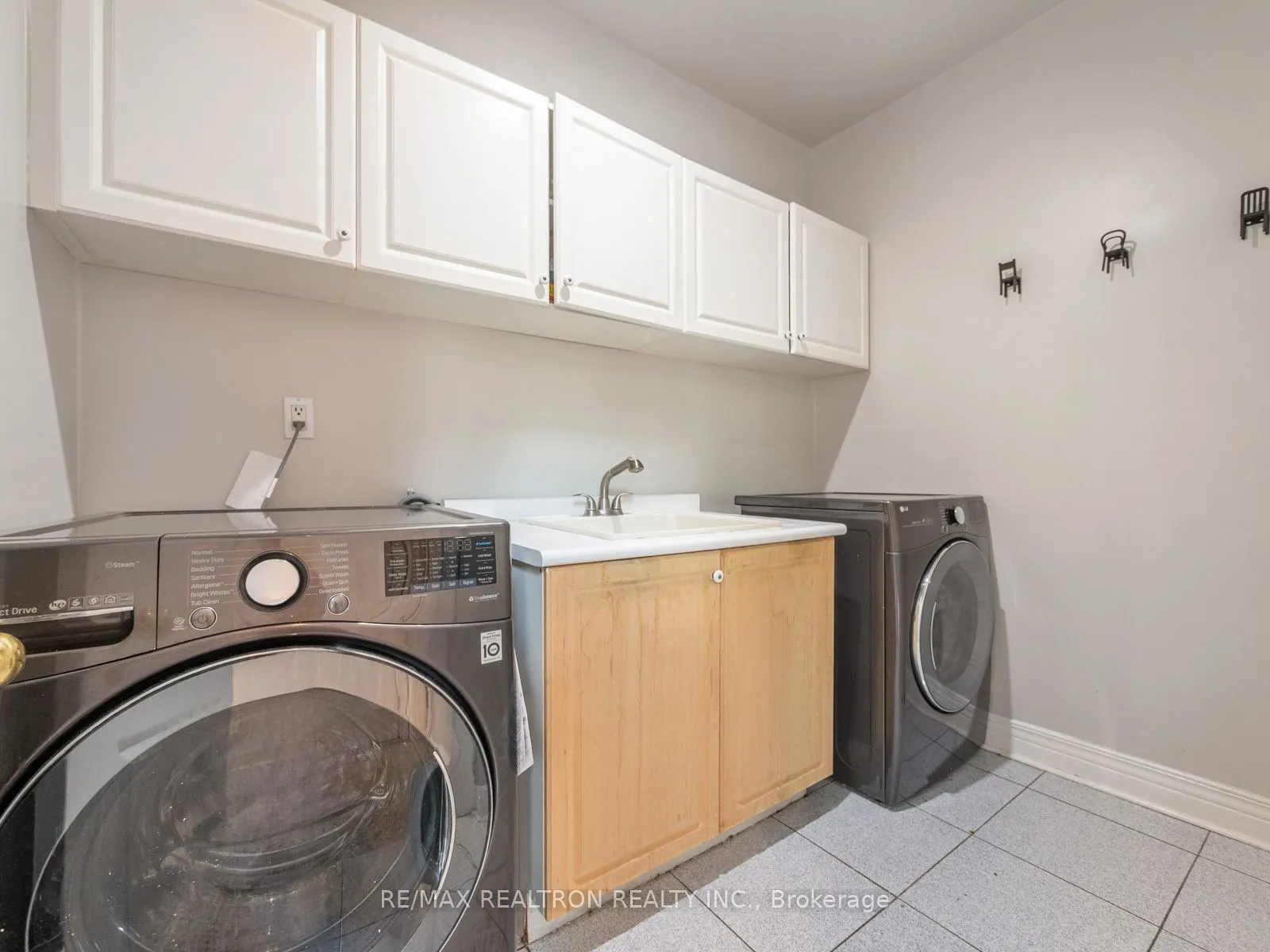 36 Fern Avenue