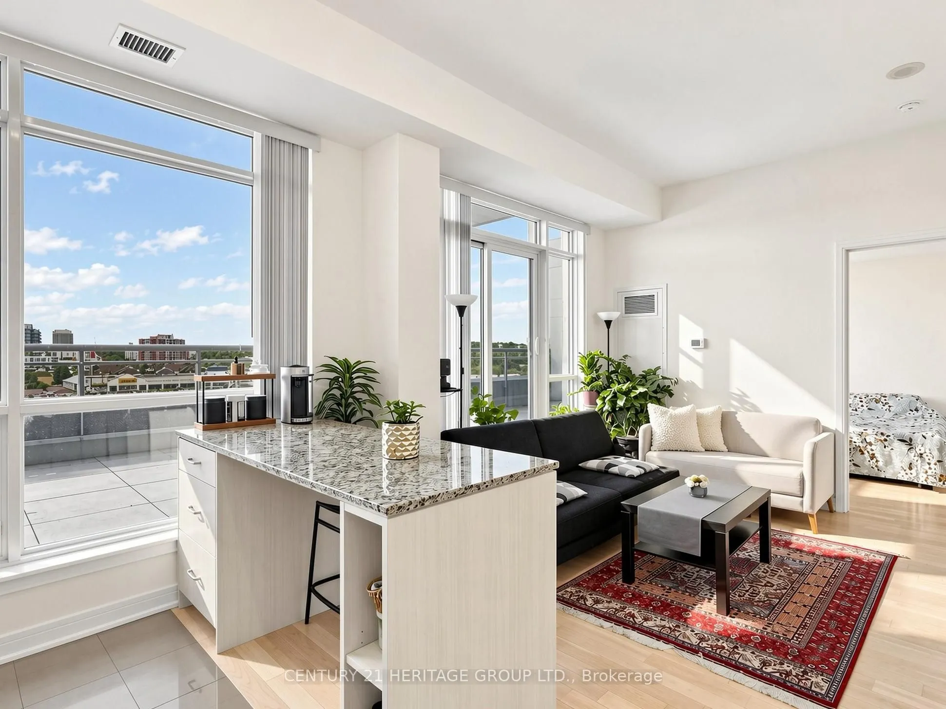 9205 Yonge Street #815