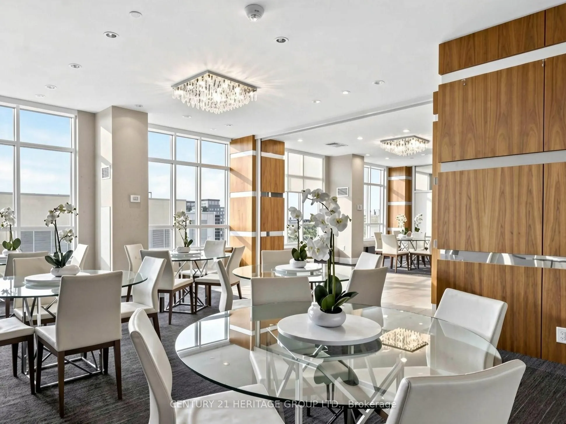 9205 Yonge Street #815