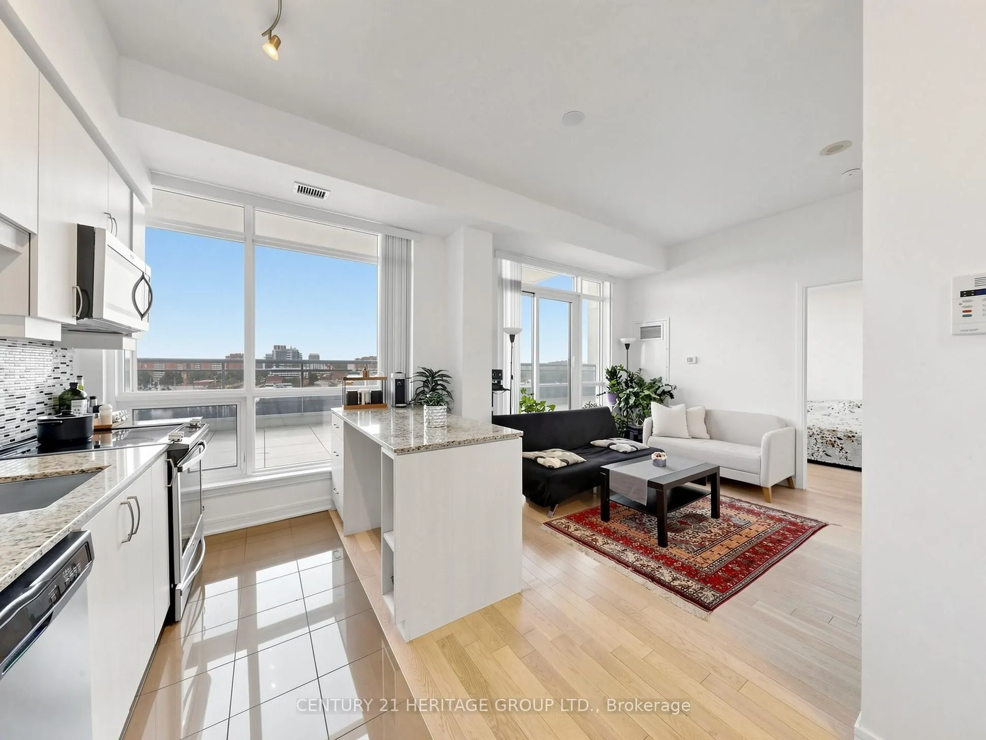 9205 Yonge Street #815