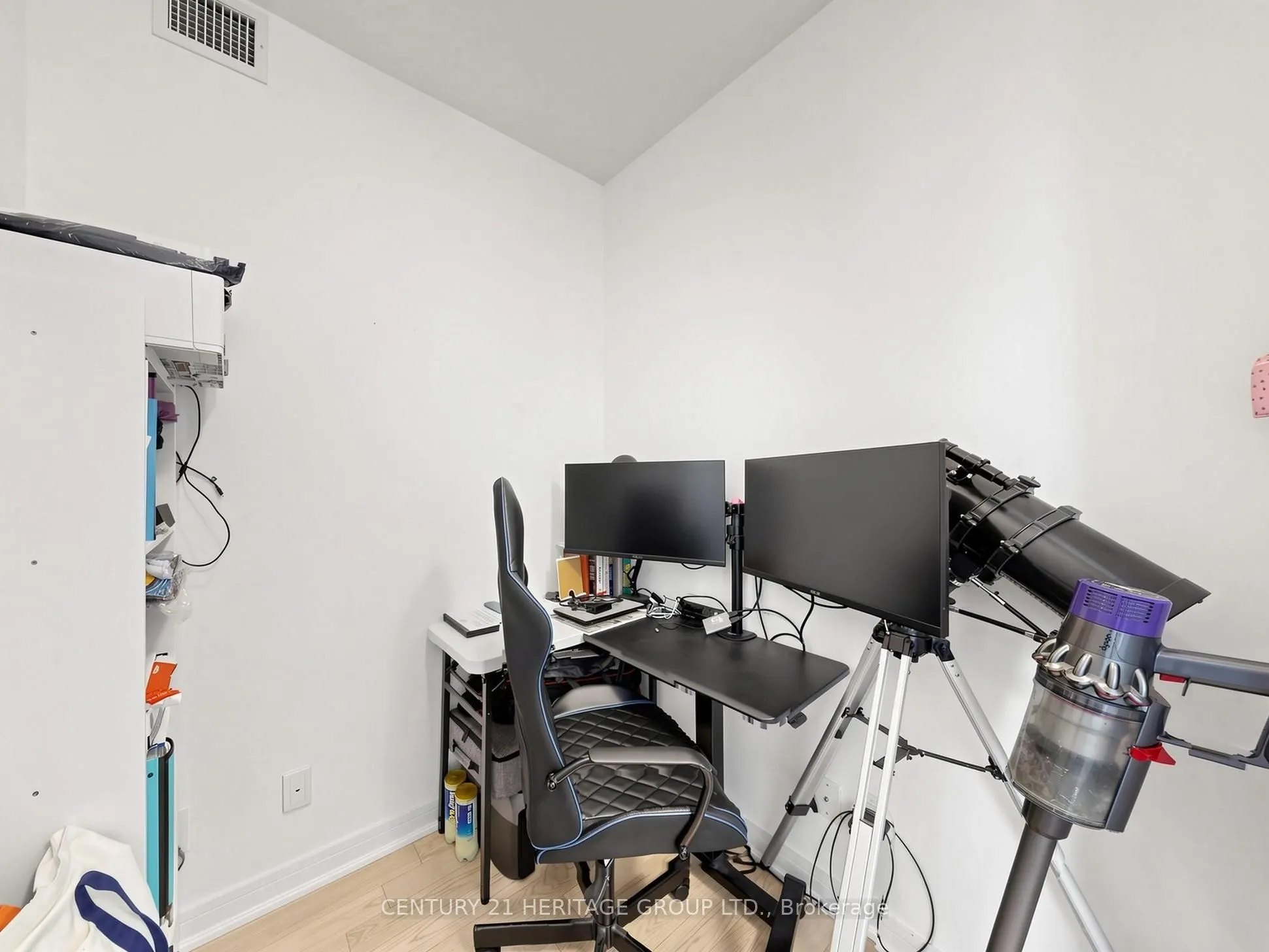 9205 Yonge Street #815