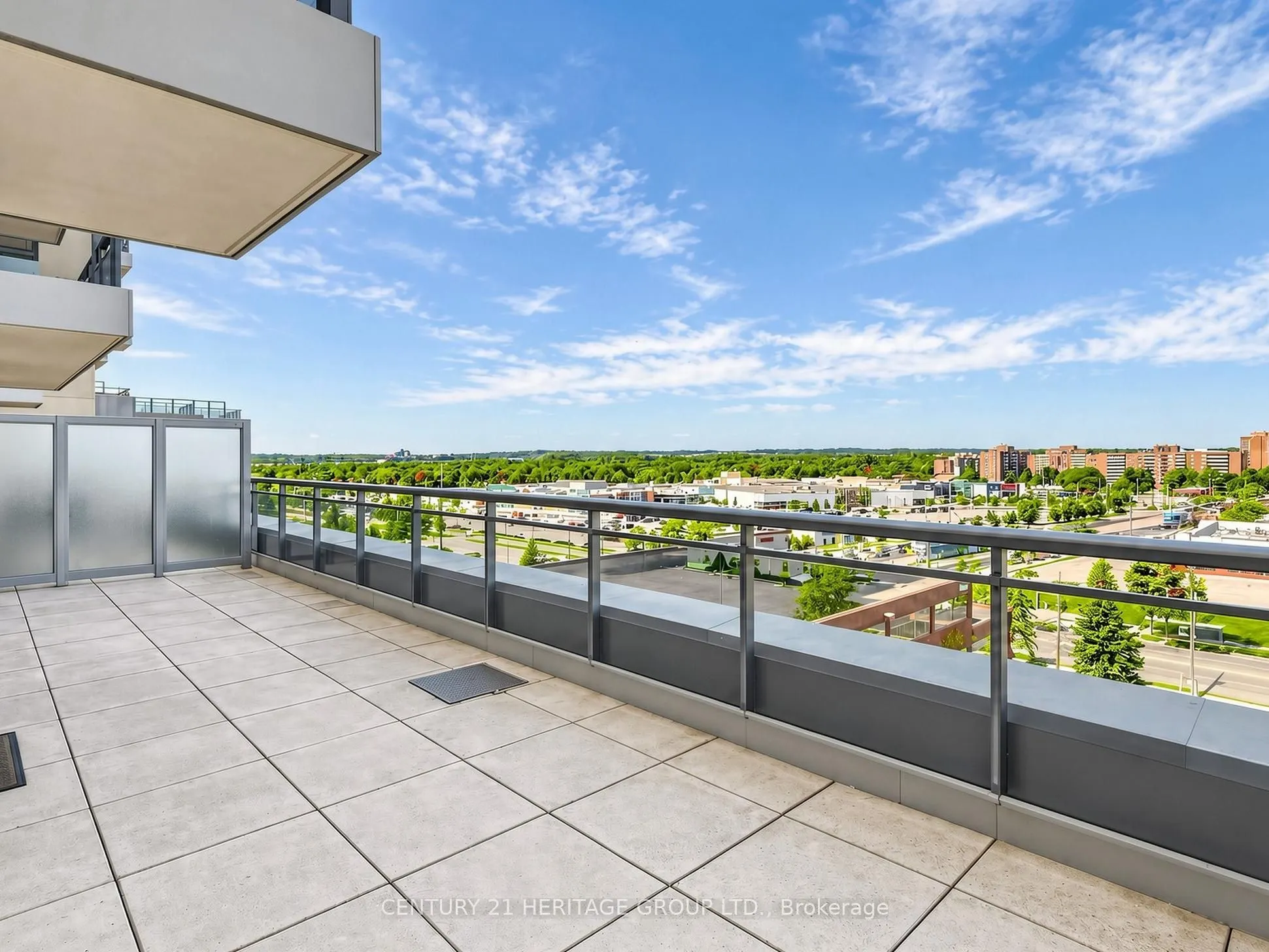 9205 Yonge Street #815