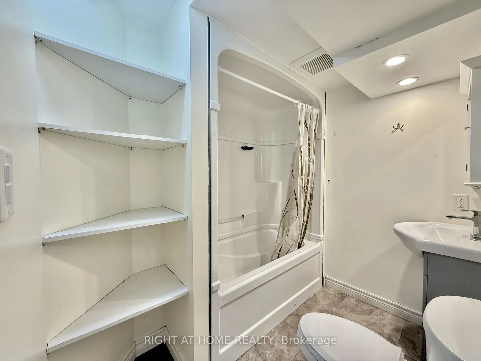 116 Cherrywood Drive #BSMT
