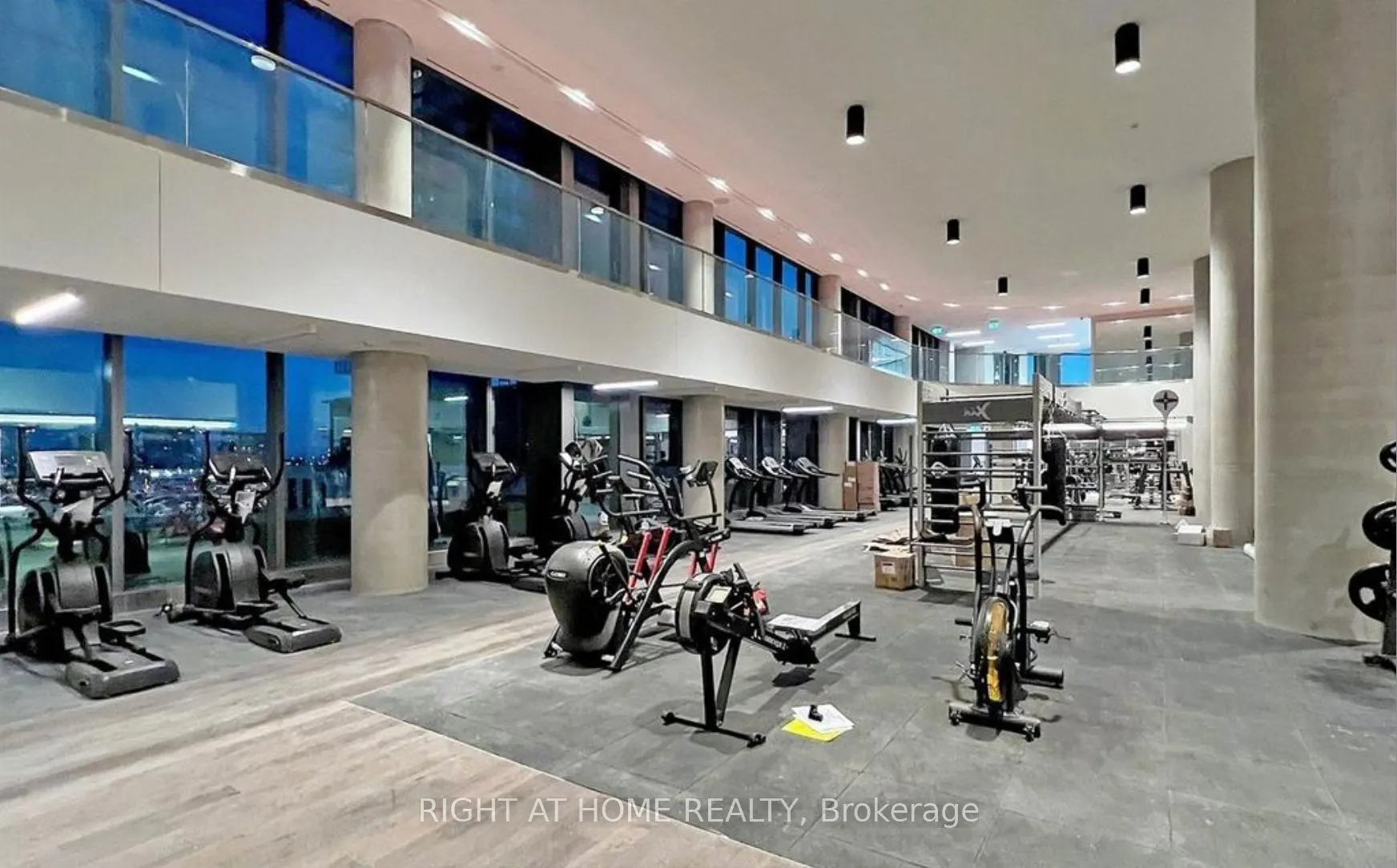 1000 Portage Parkway #2715