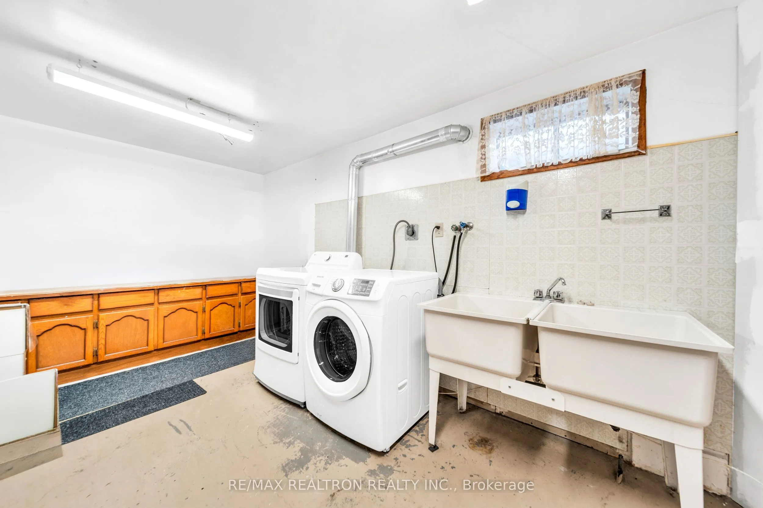 199 Weldrick Road W