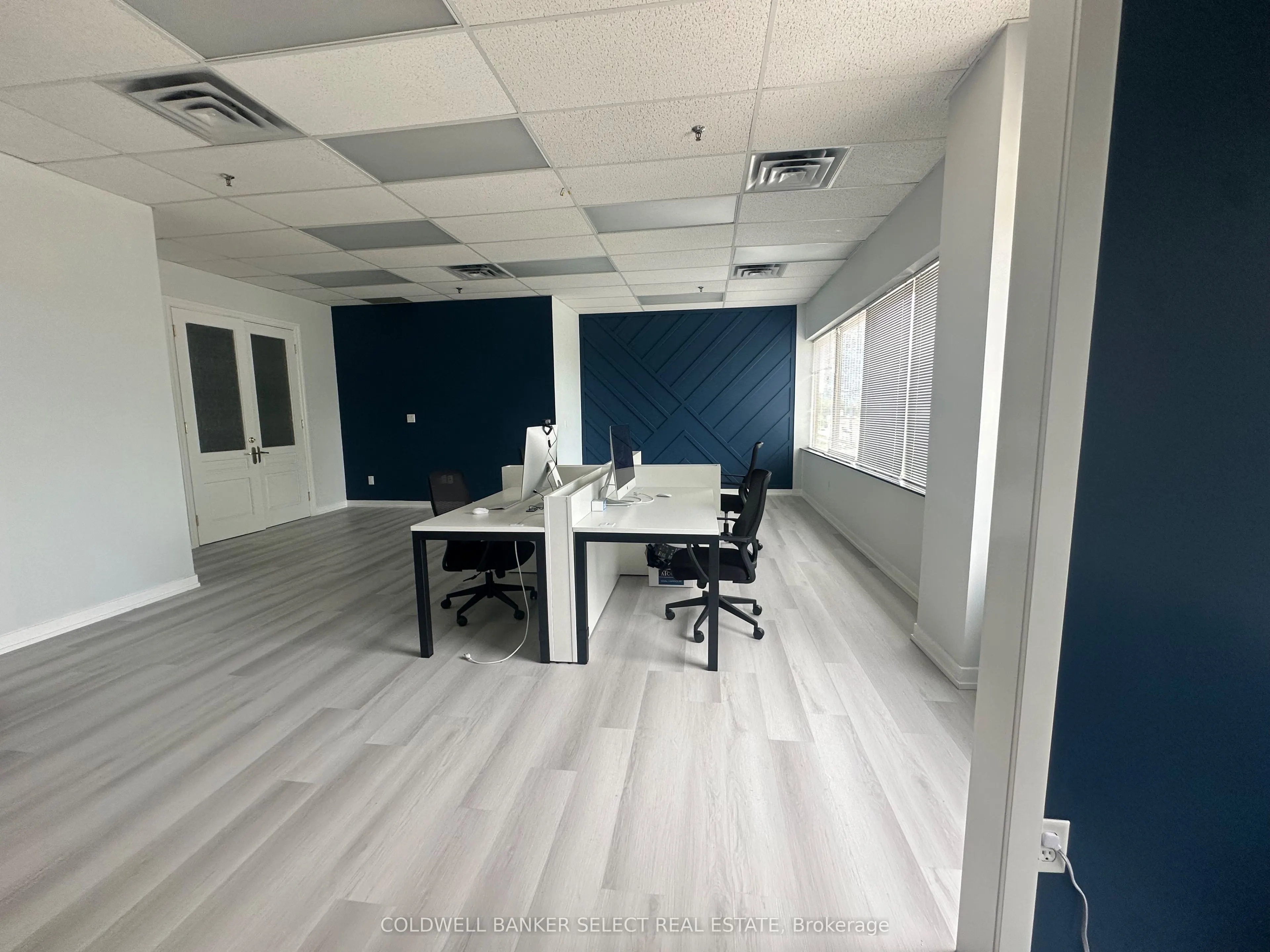 8111 Jane Street #4, Main Floor