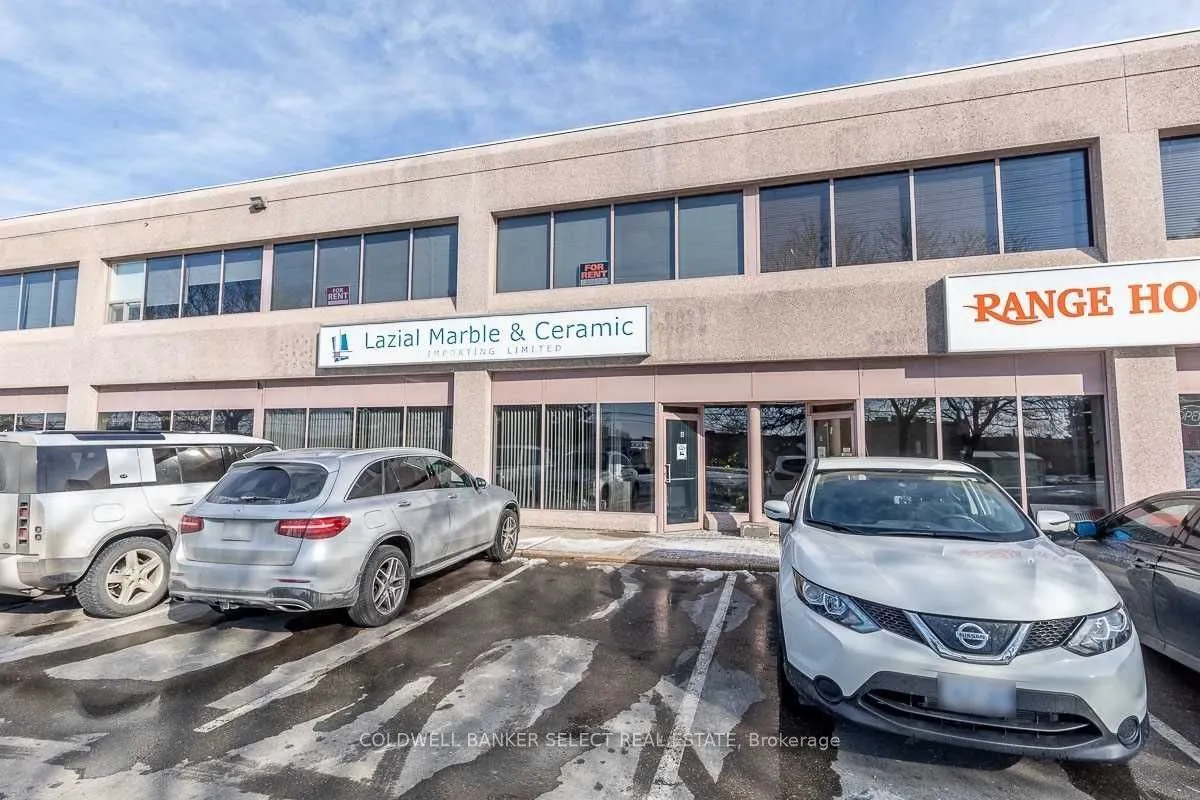 8111 Jane Street #4, Main Floor