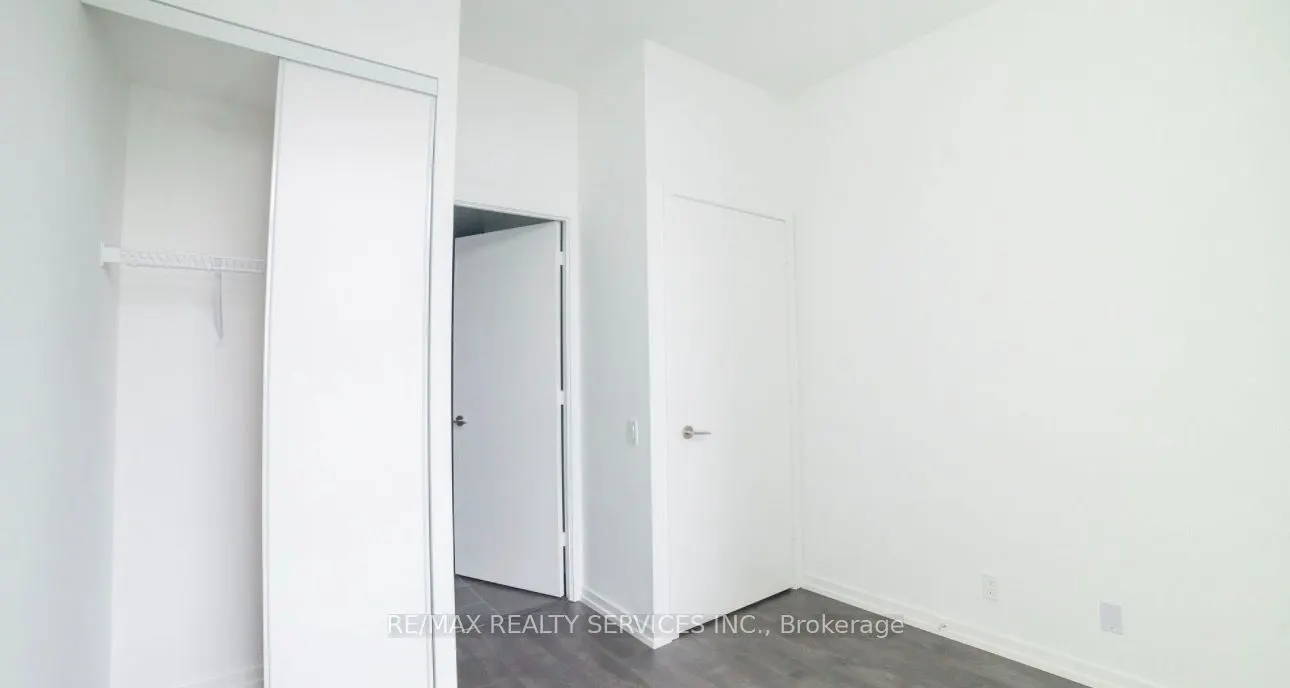 7890 Jane Street #607