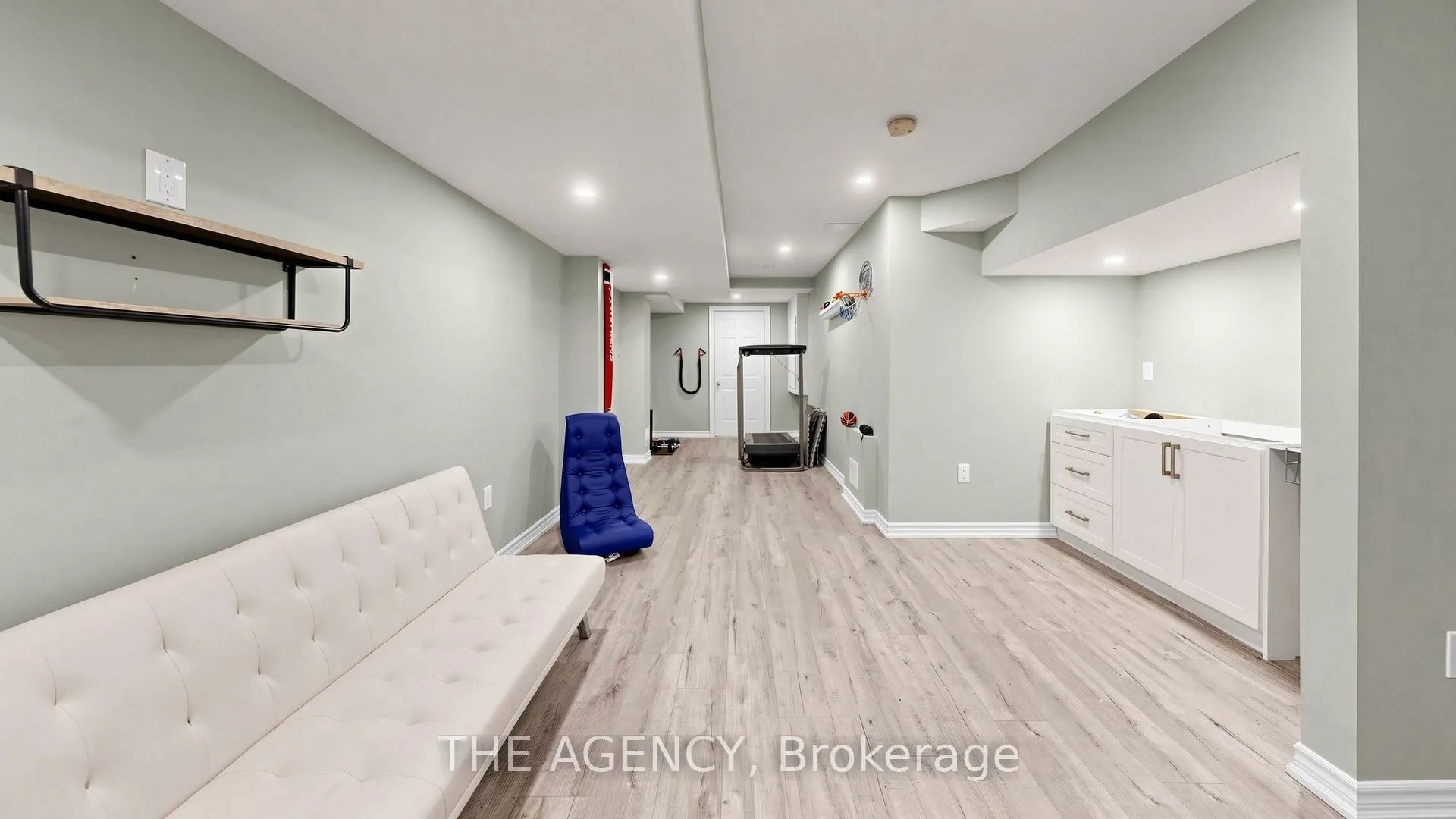 36 Keystar Court