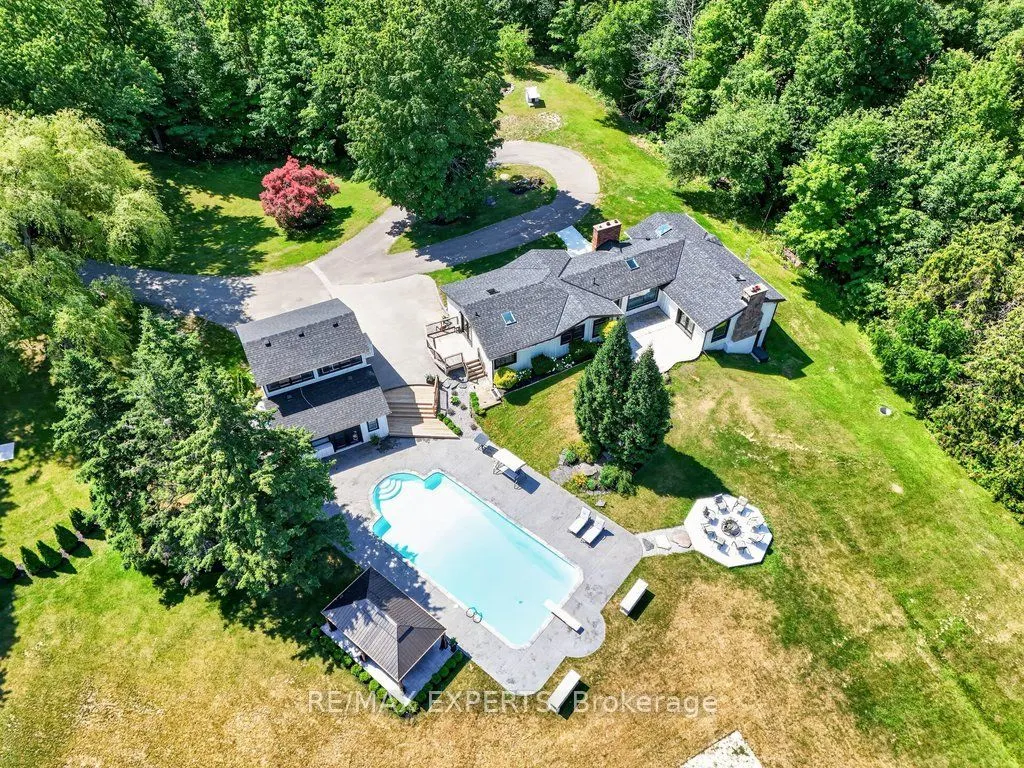 5502 16th Side Road