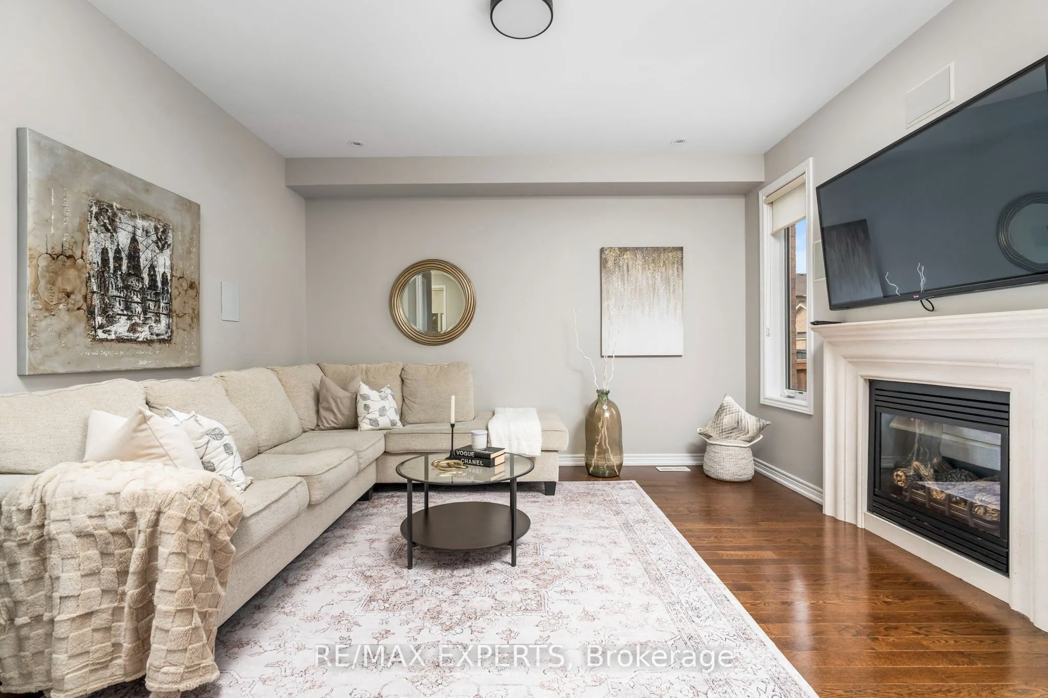 22 Garyscholl Road