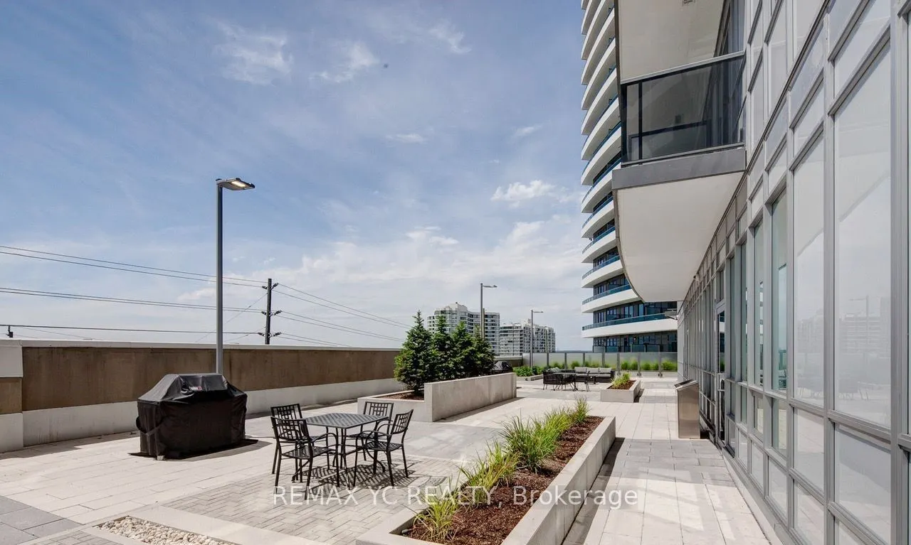 7171 Yonge Street #408