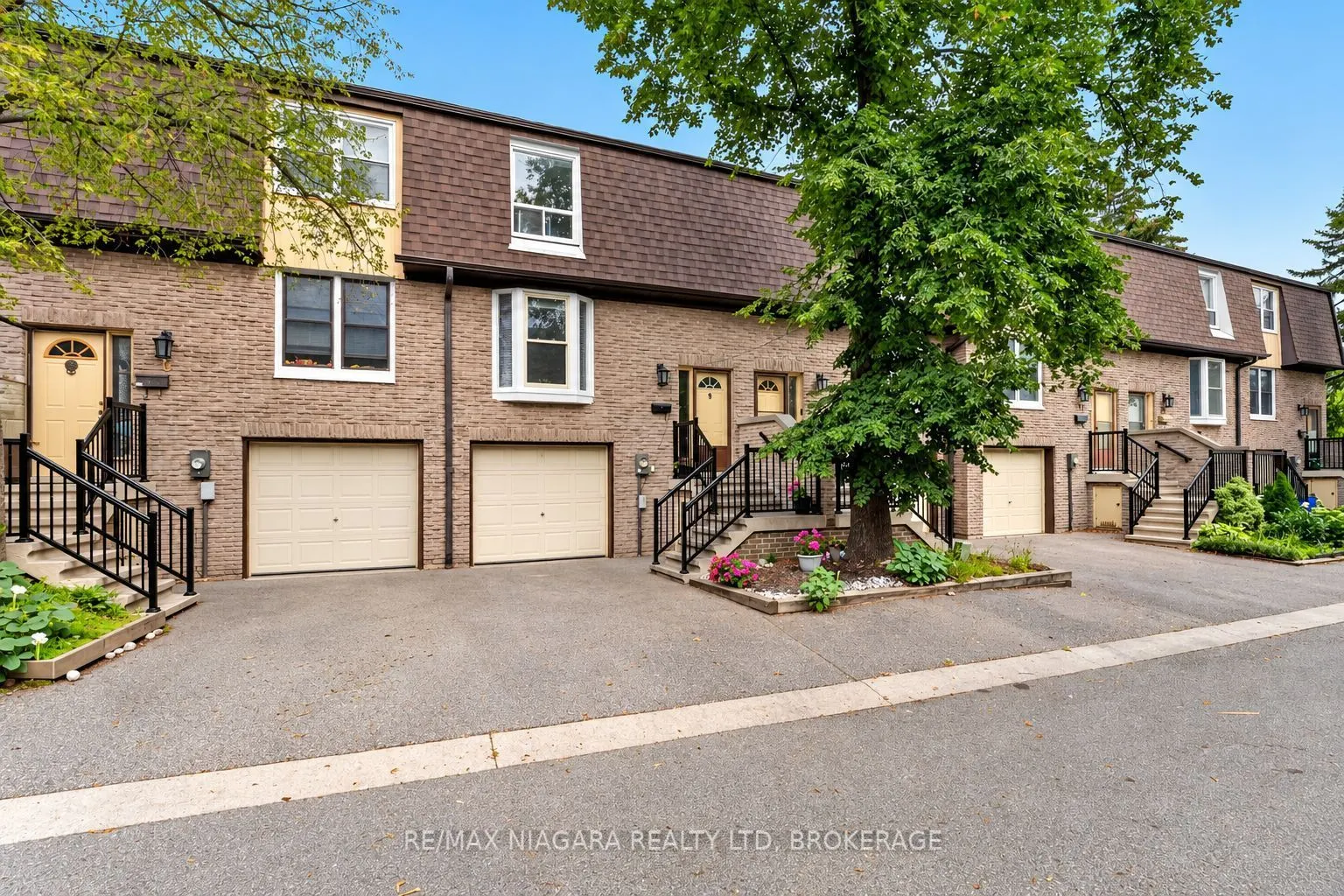 209 CASTLE ROCK Drive #9