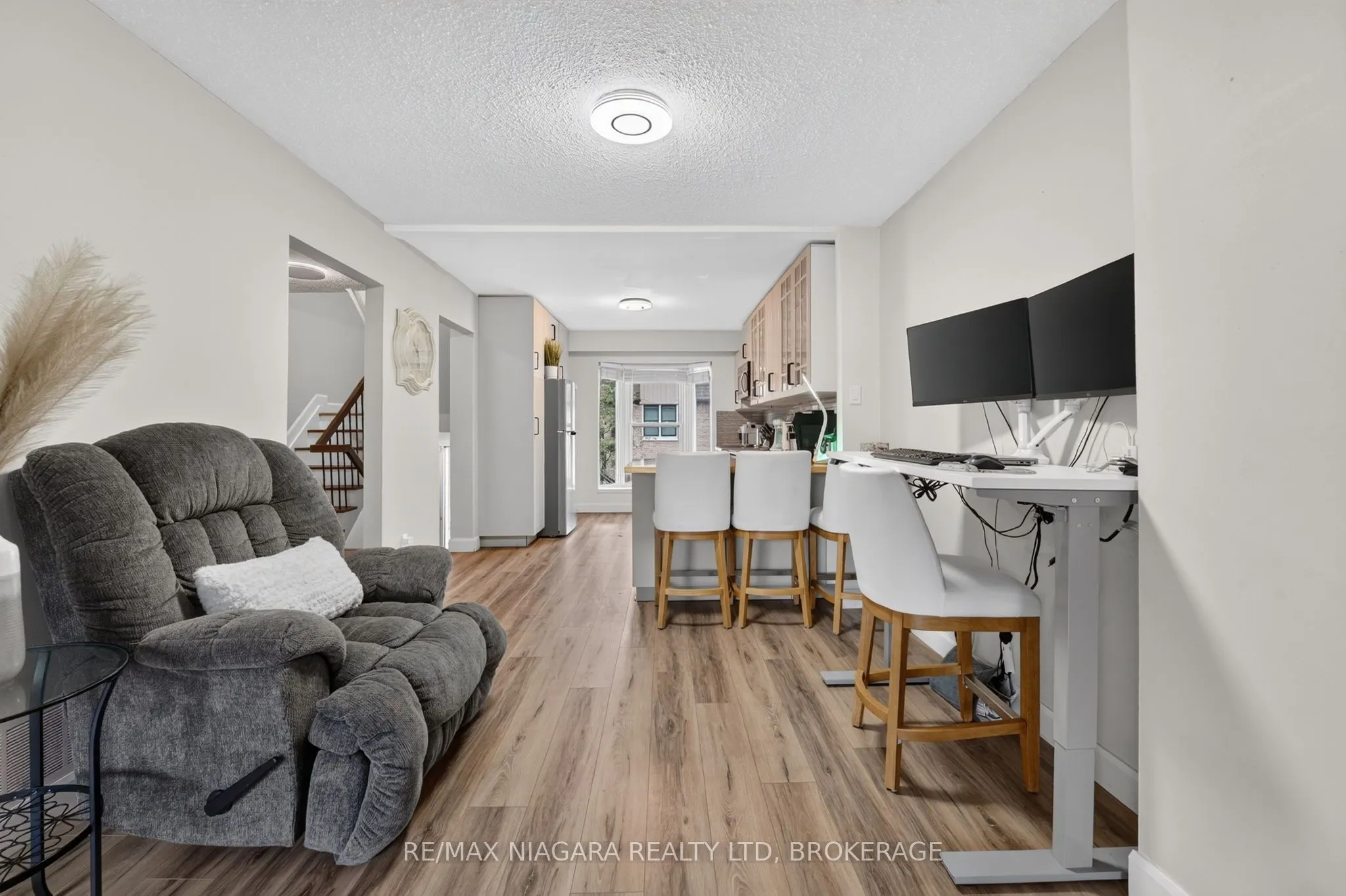 209 CASTLE ROCK Drive #9