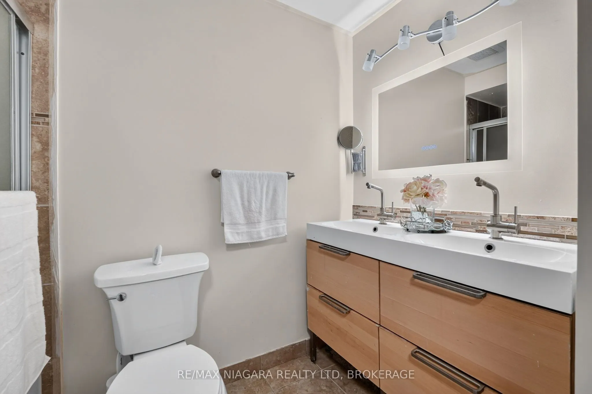 209 CASTLE ROCK Drive #9