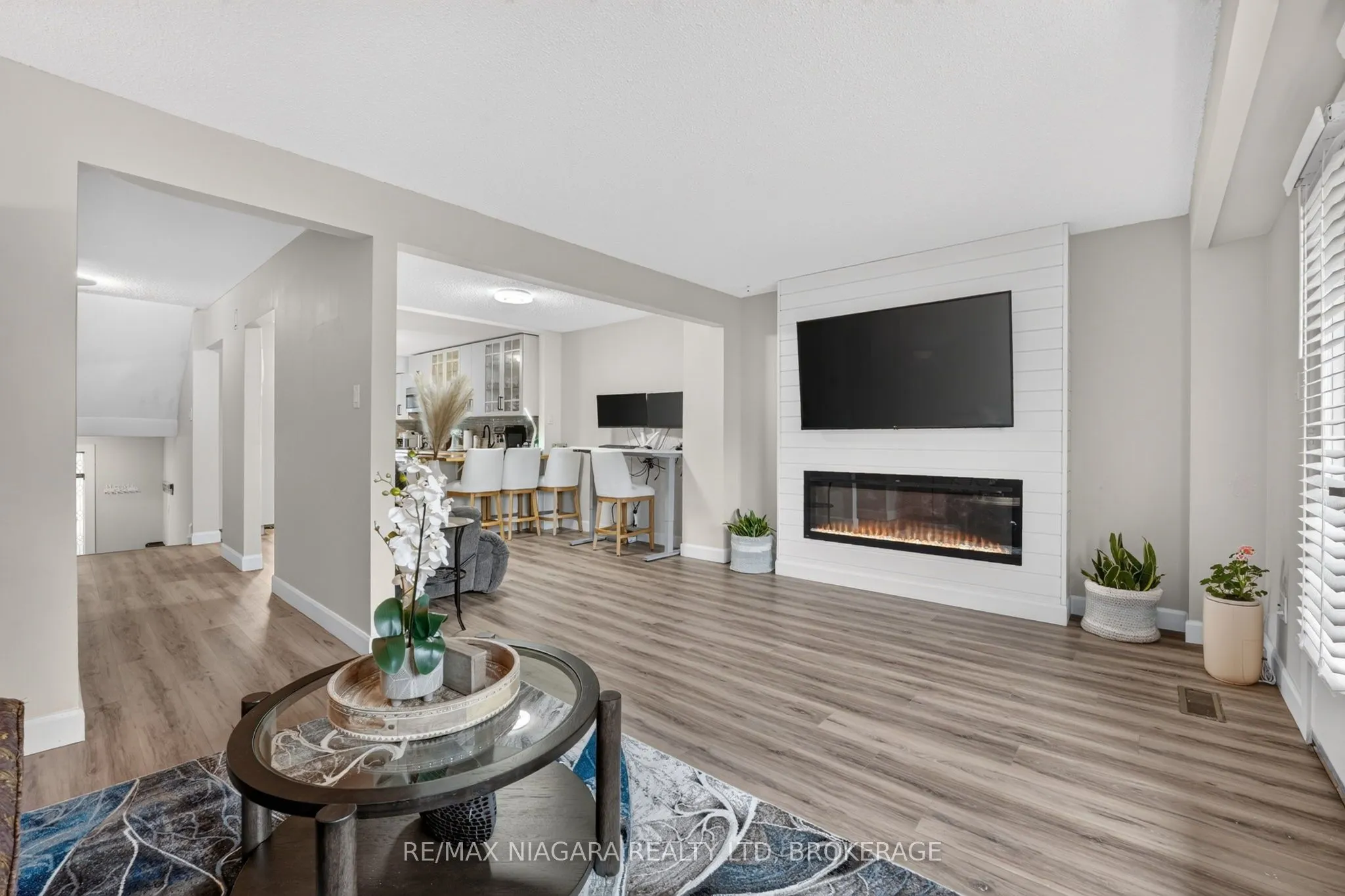 209 CASTLE ROCK Drive #9