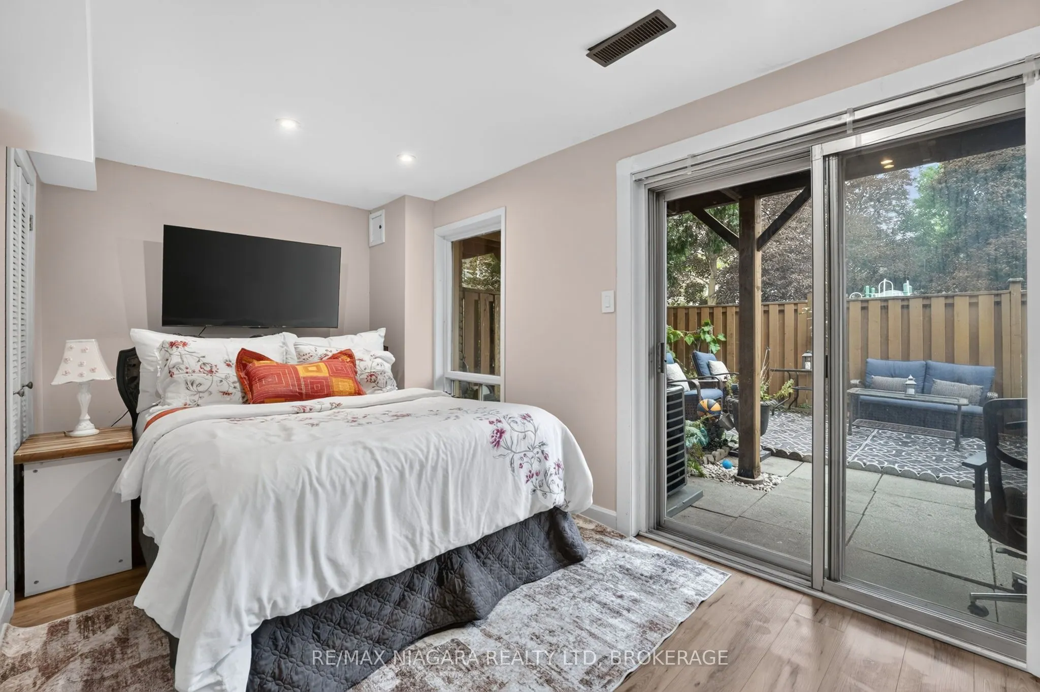 209 CASTLE ROCK Drive #9
