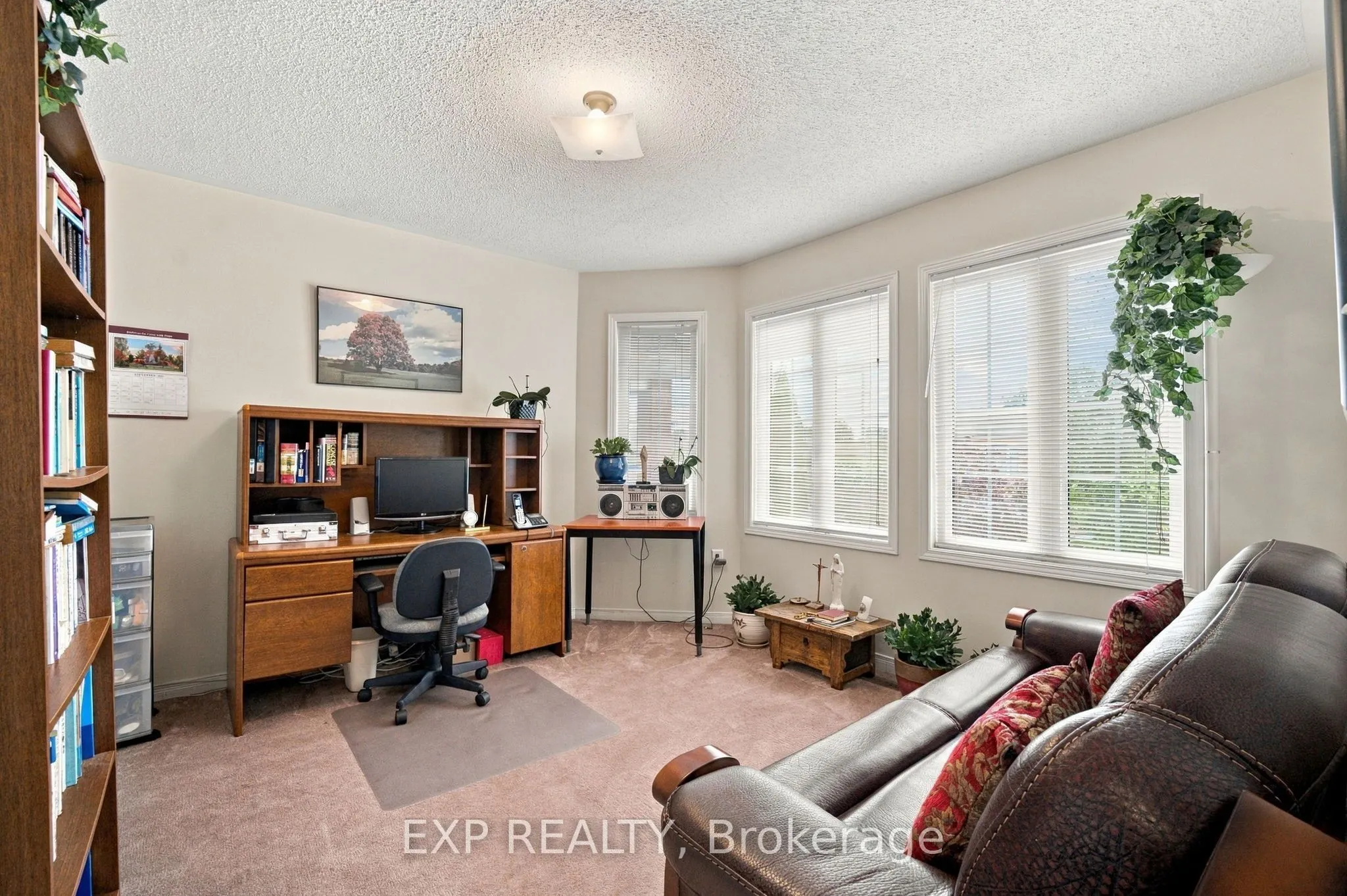 42 Kaitlin Drive