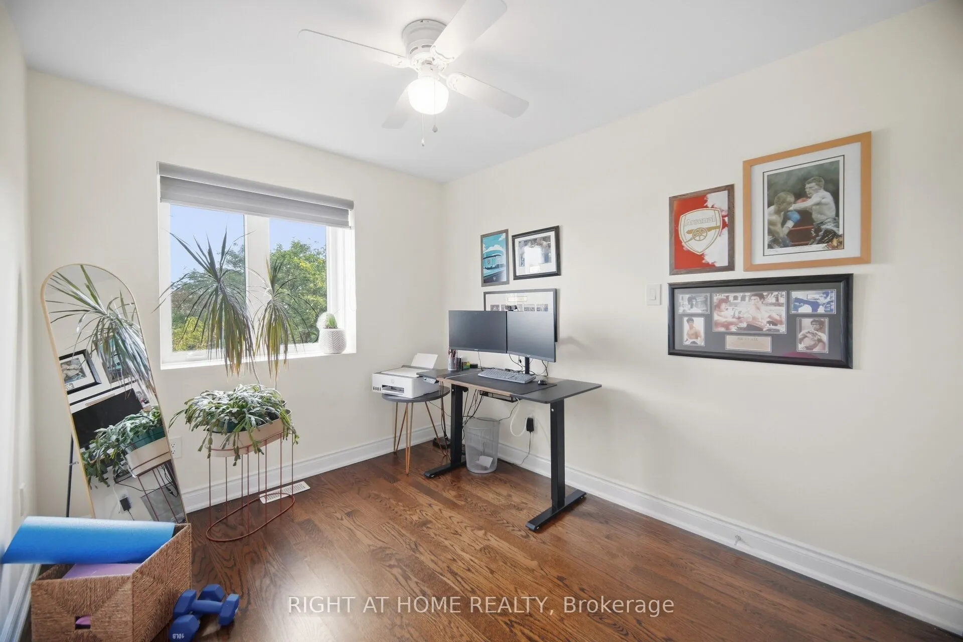 8032 Kipling Avenue #8