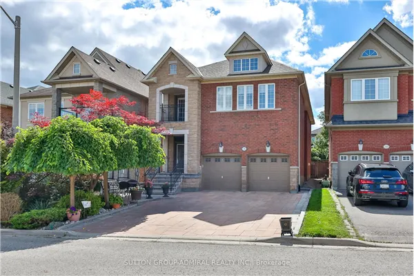 35 Strauss Road