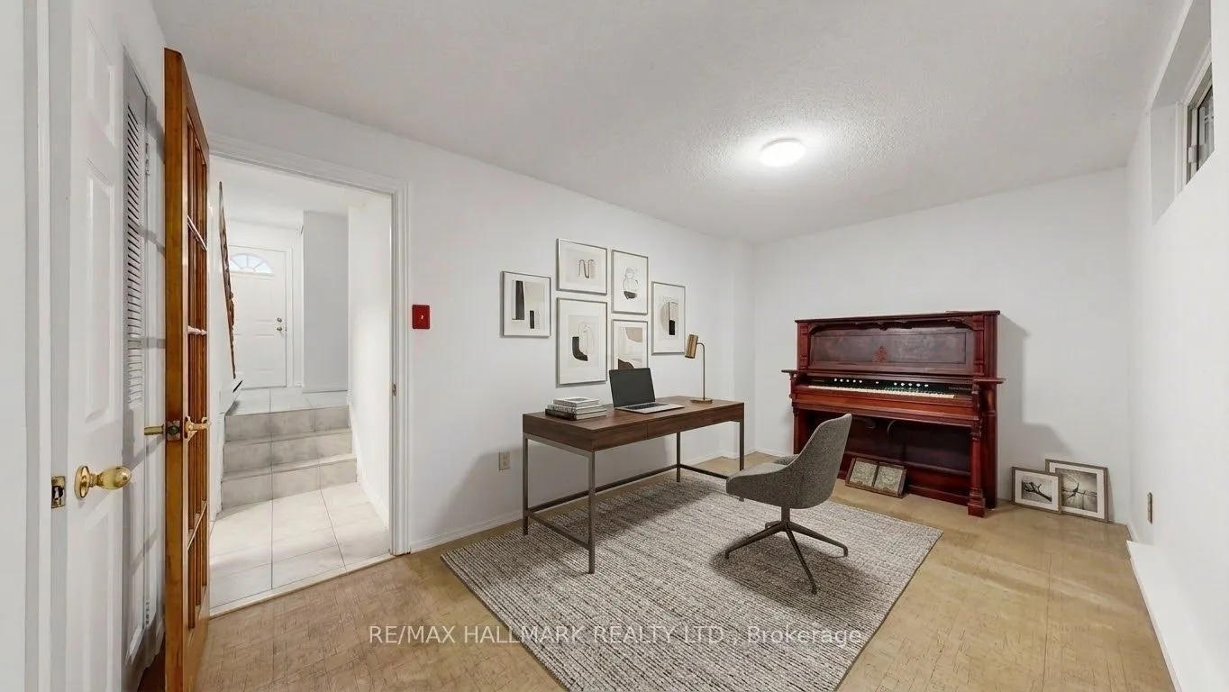 144 Henderson Avenue #7