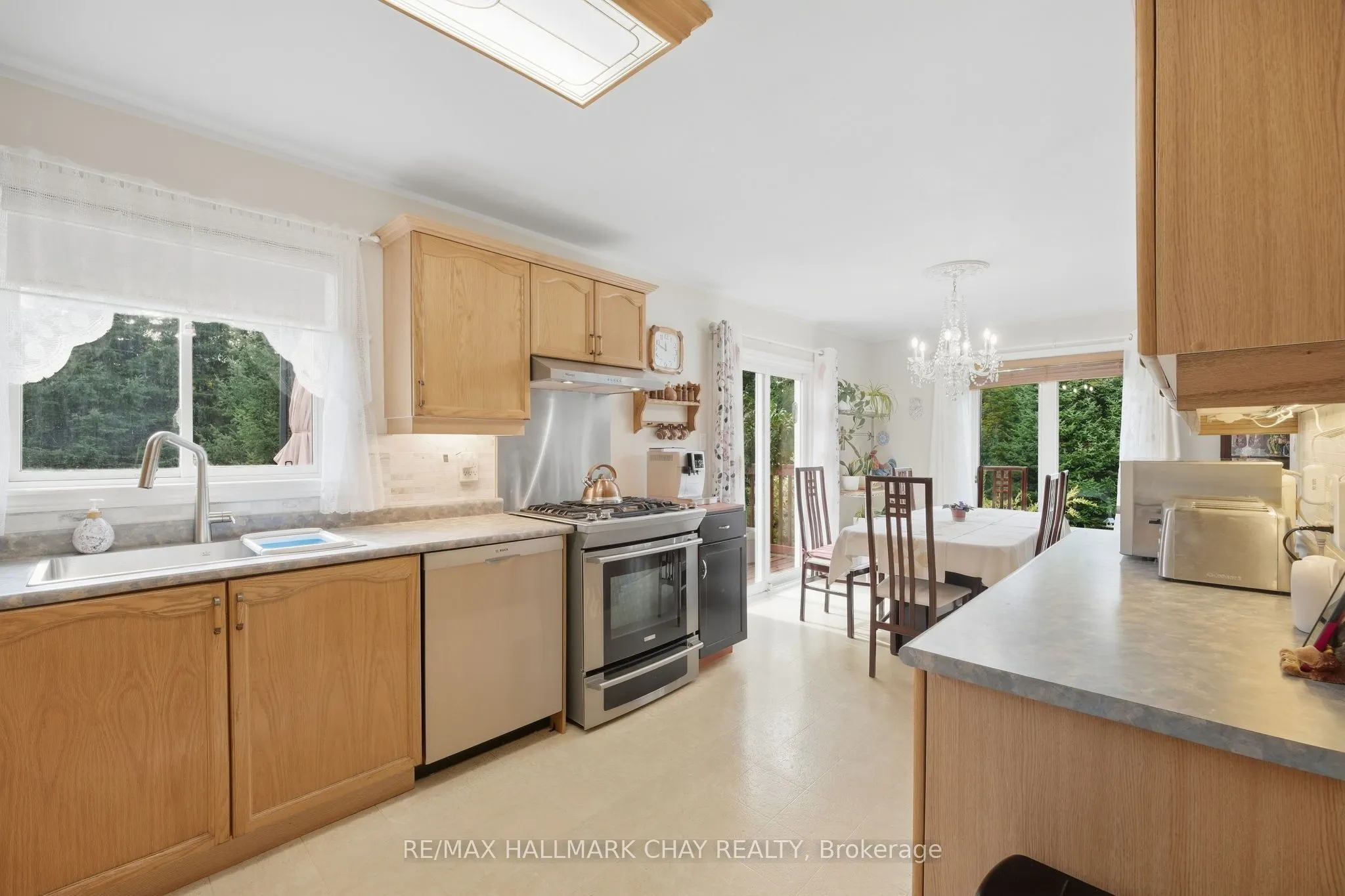 8871 Mckinnon Road