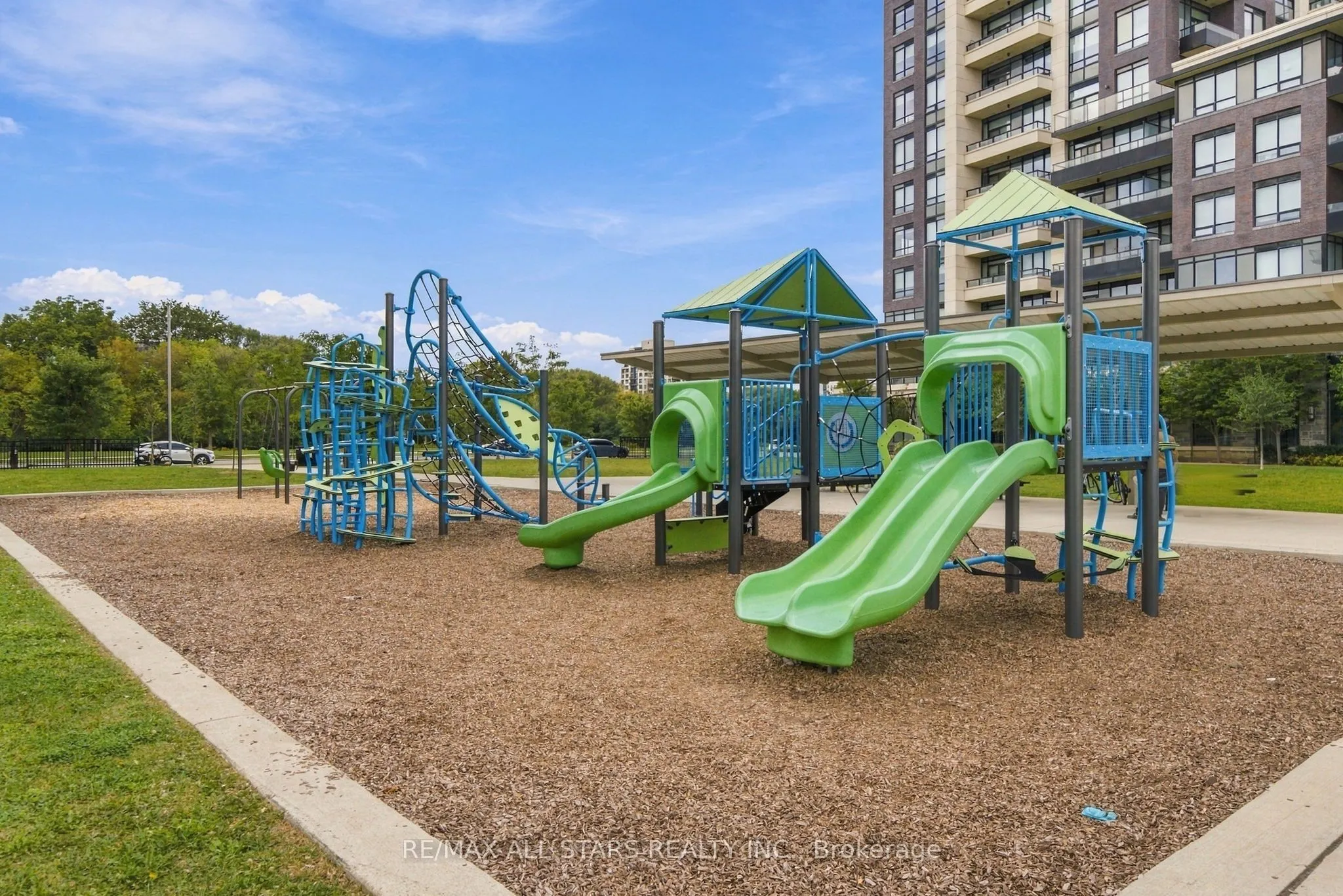 28 Uptown Drive #312