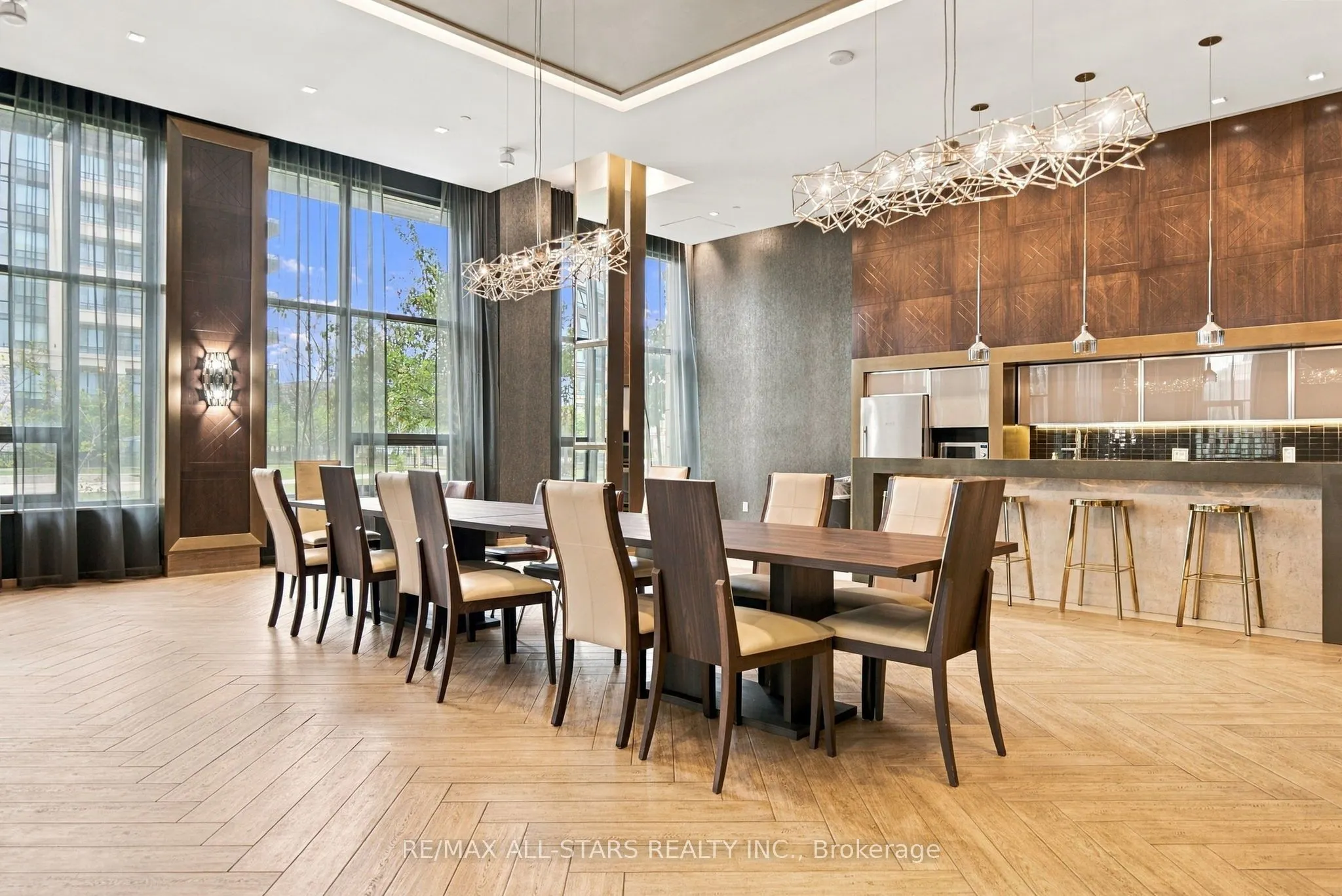 28 Uptown Drive #312