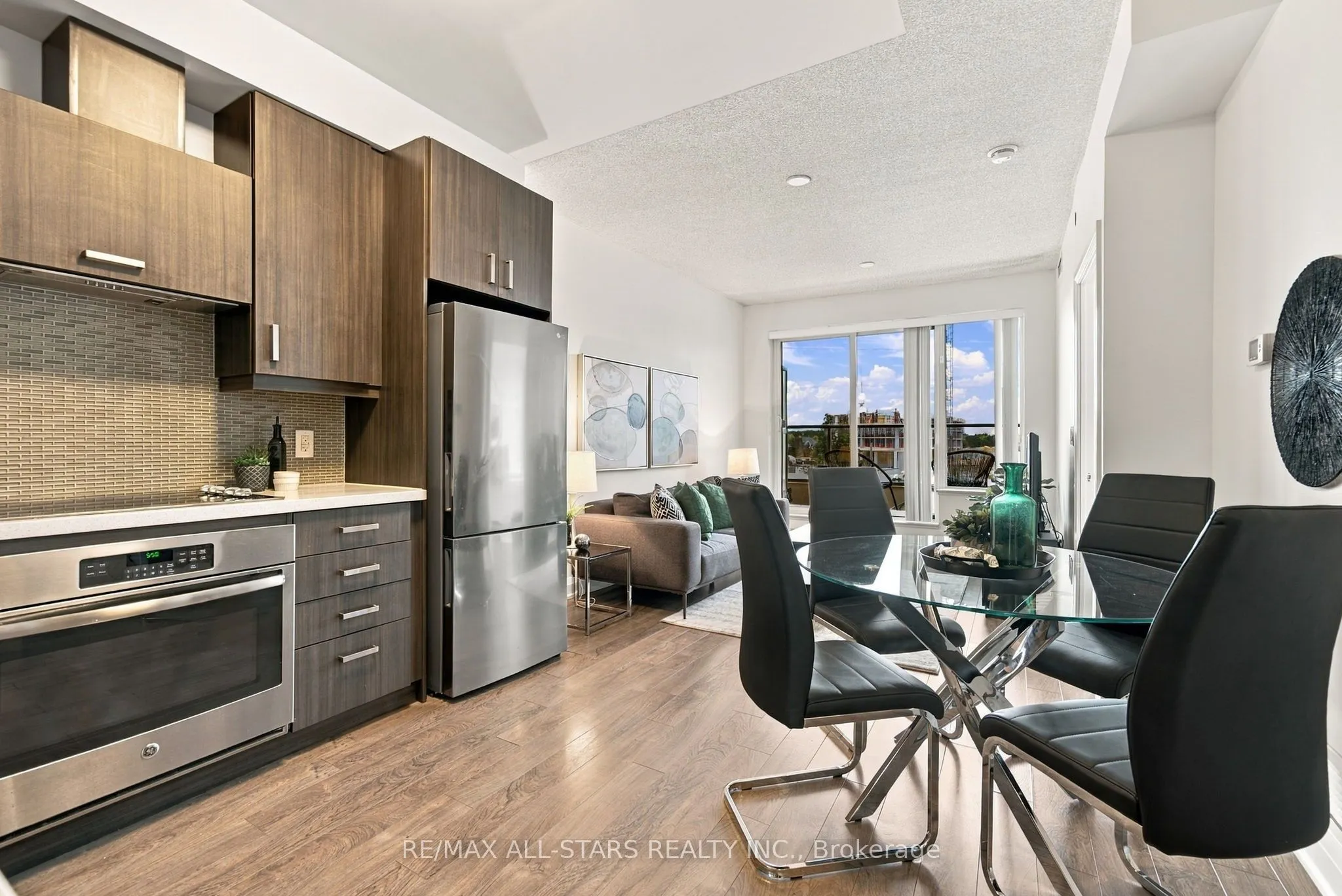28 Uptown Drive #312