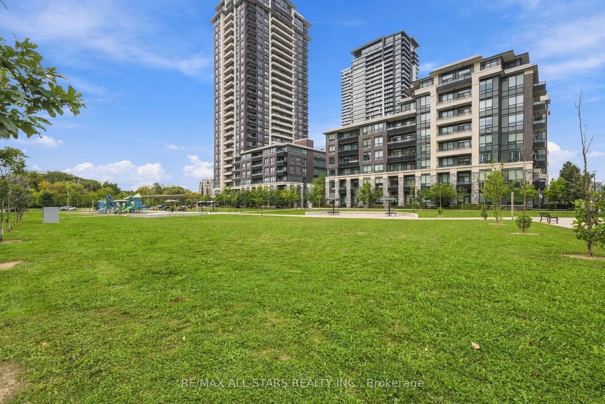 28 Uptown Drive #312