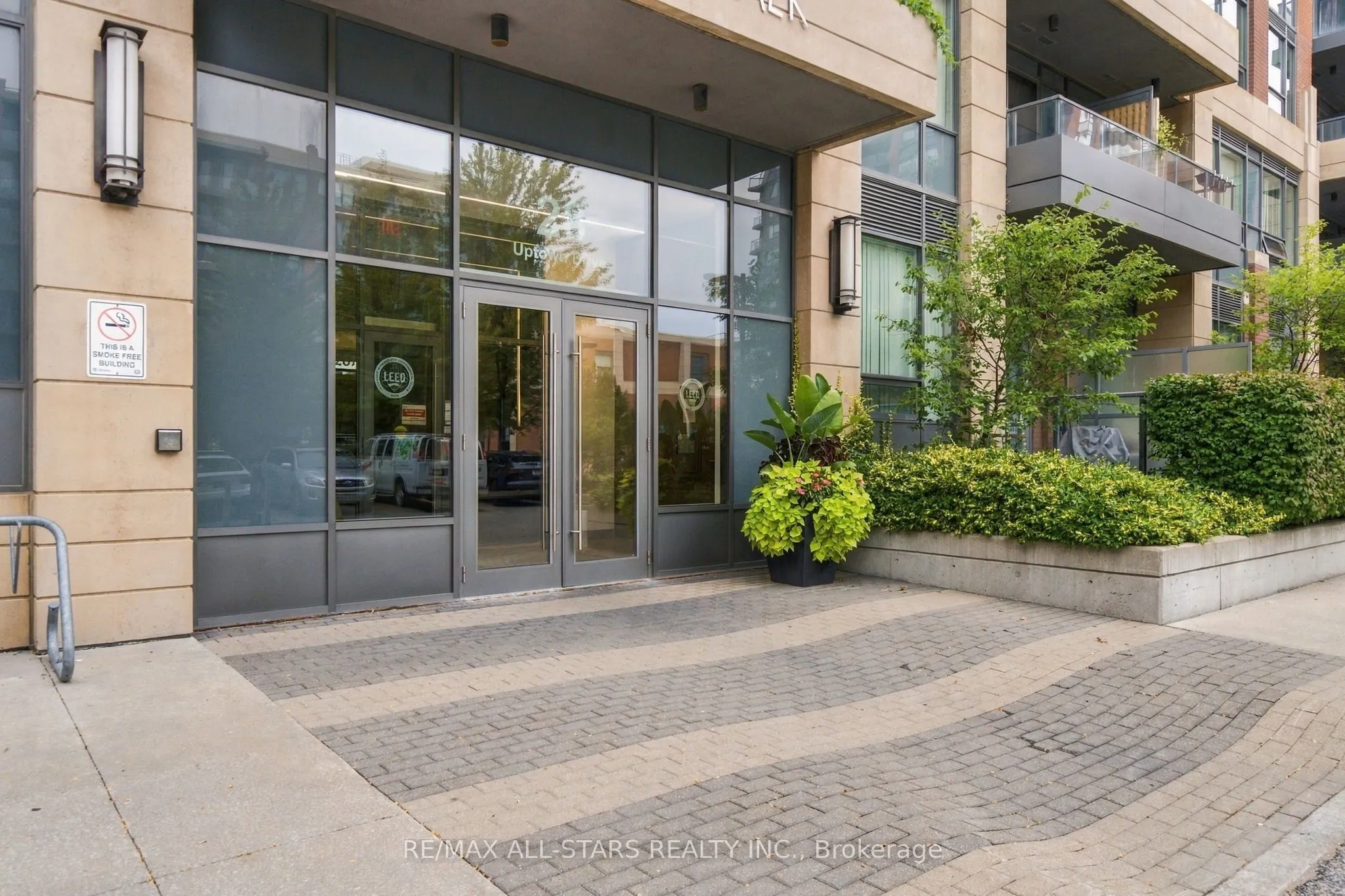 28 Uptown Drive #312