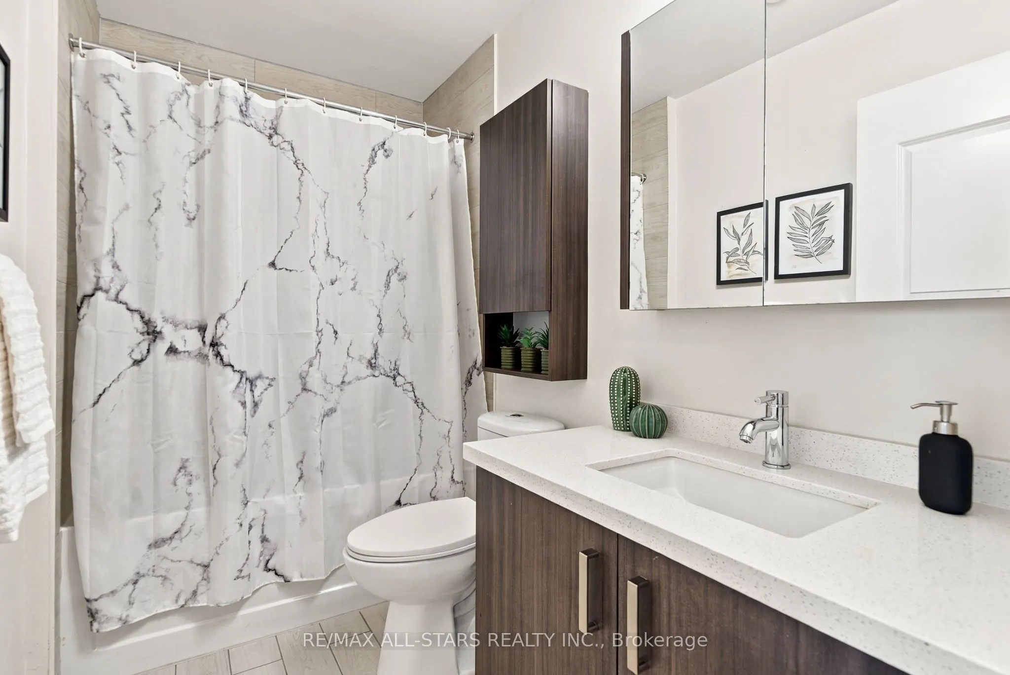 28 Uptown Drive #312