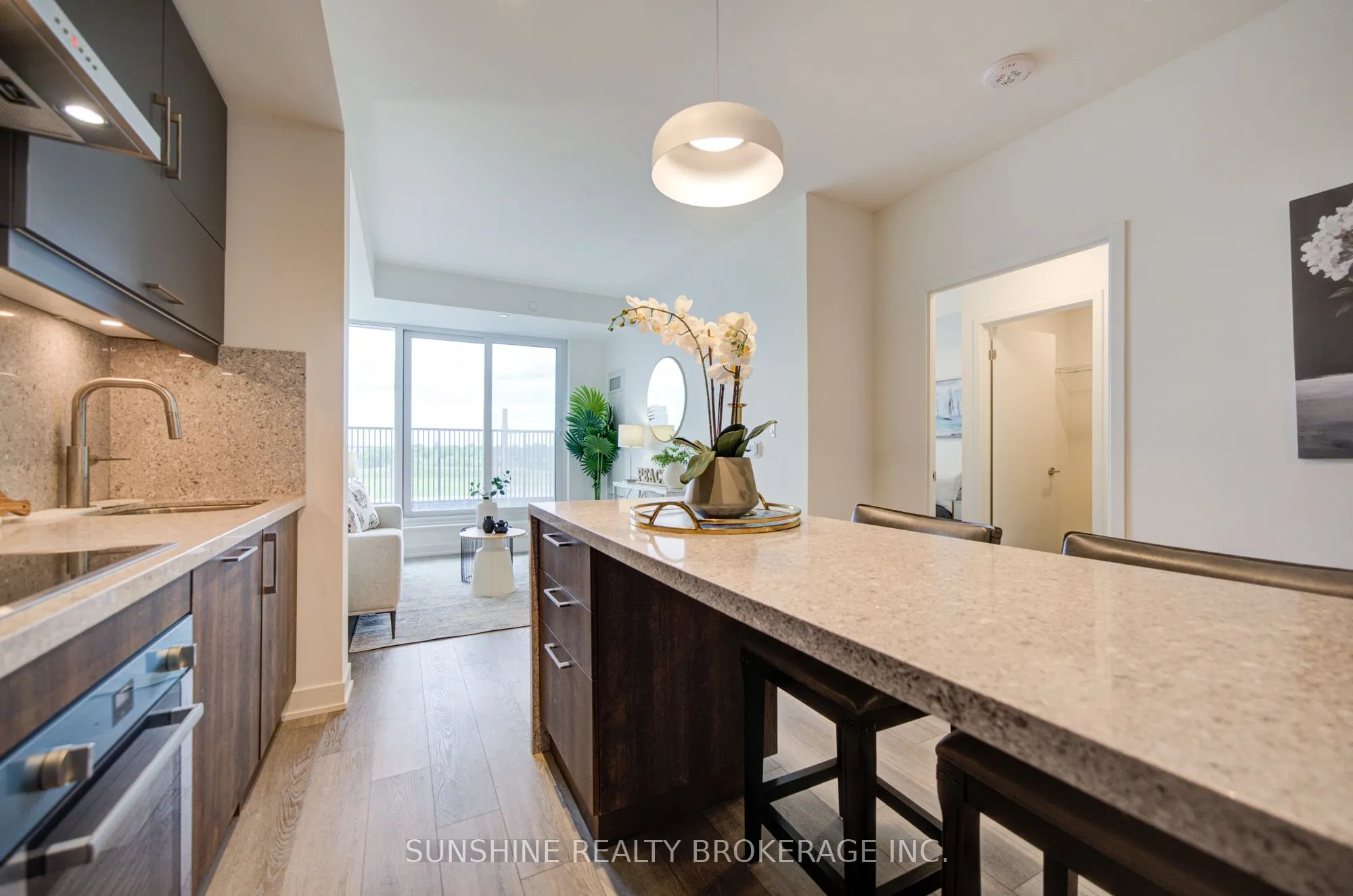 38 Simcoe Promenade #311