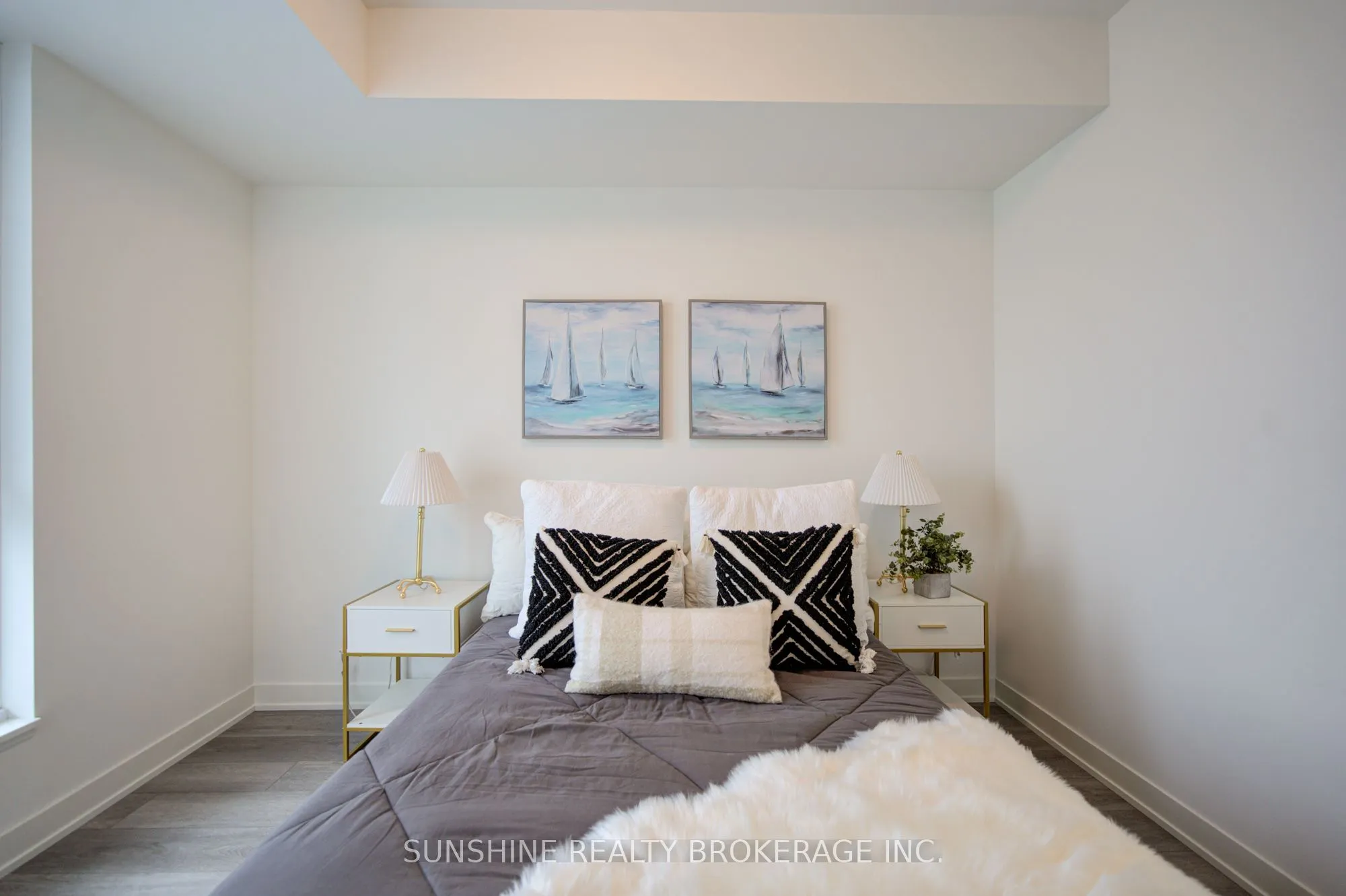 38 Simcoe Promenade #311