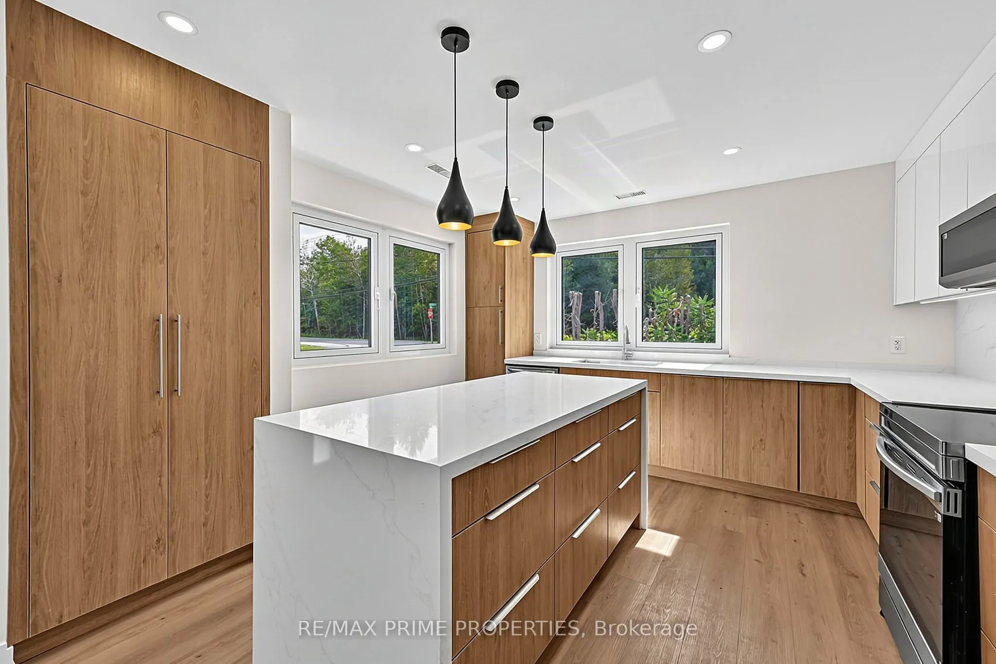 6 Maple Avenue