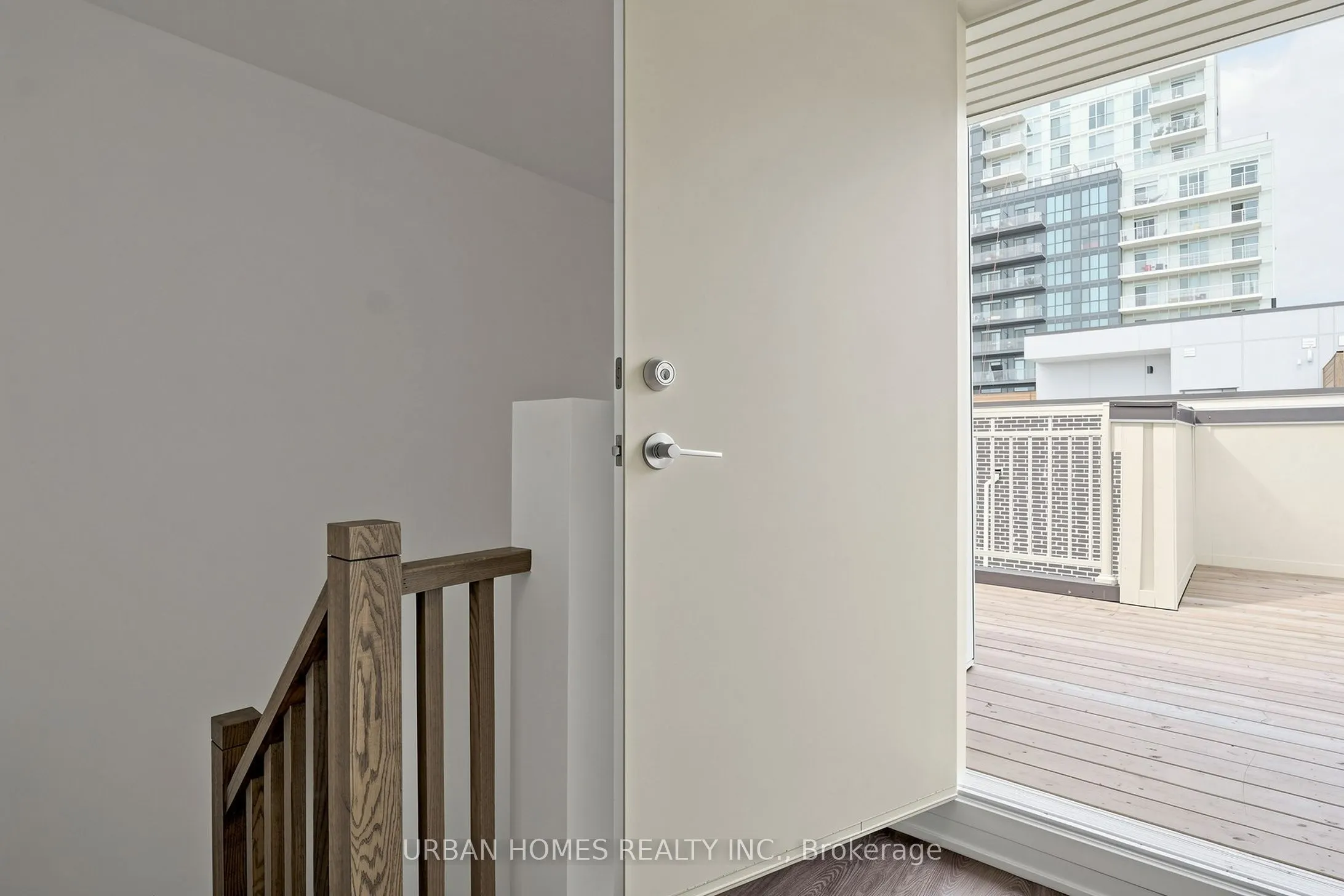 10 Almond Blossom Mews #97