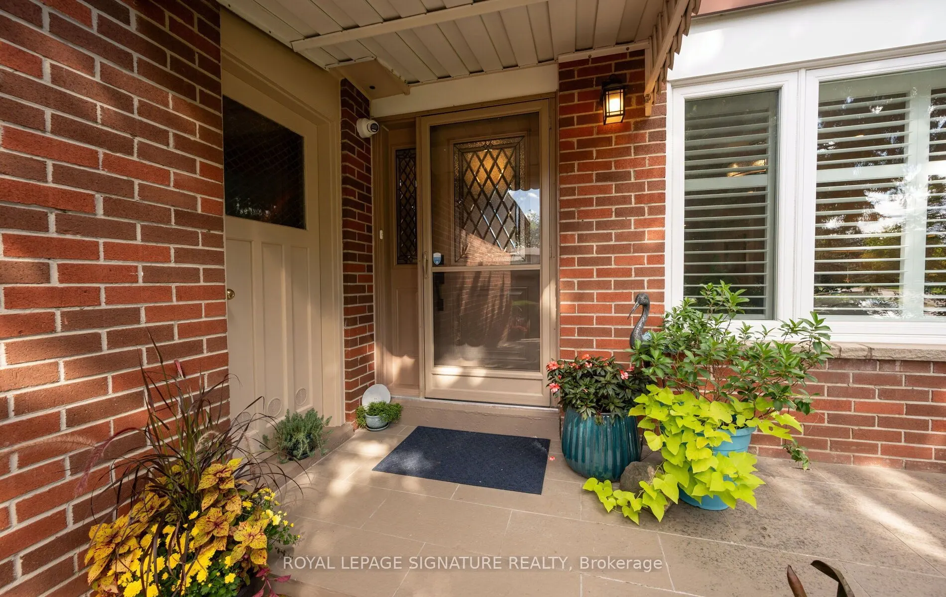 42 Shieldmark Crescent