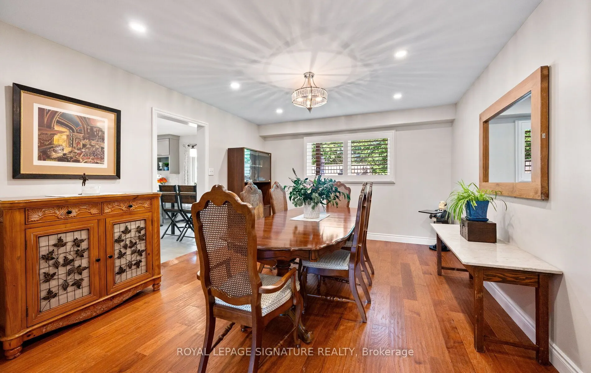 42 Shieldmark Crescent