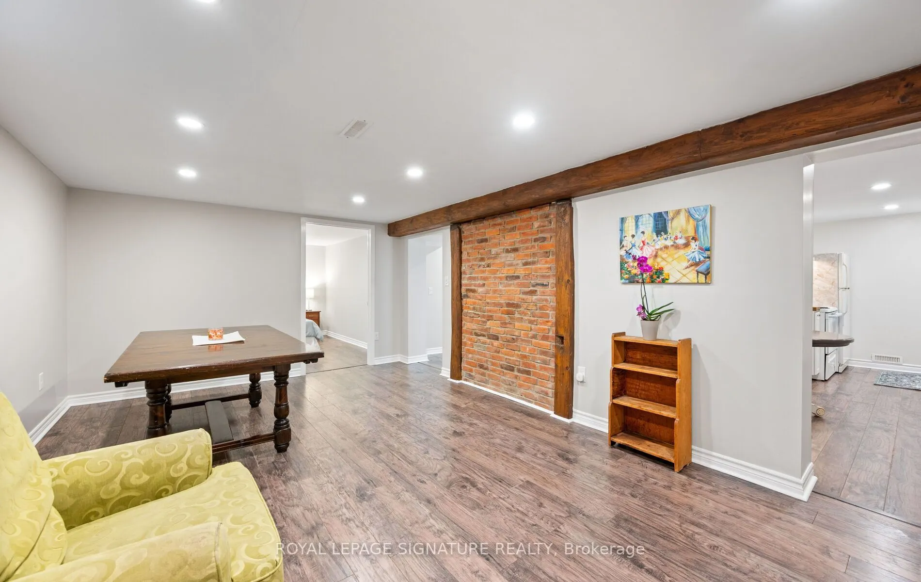 42 Shieldmark Crescent