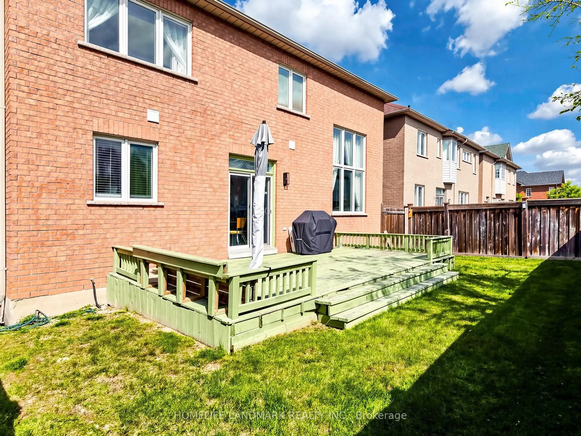 35 Sanderson Road
