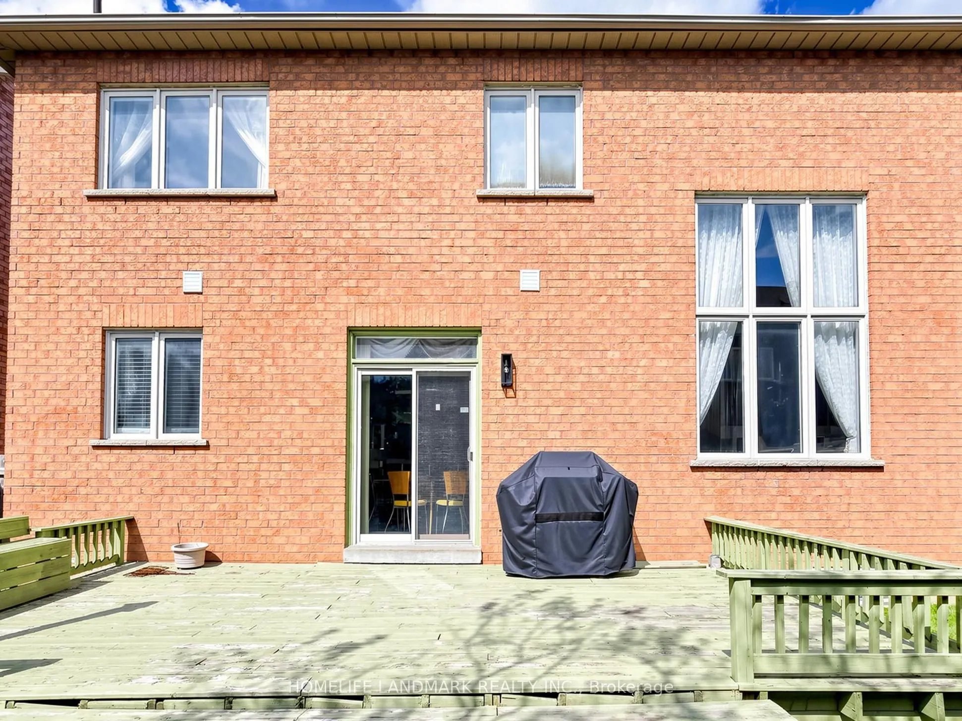 35 Sanderson Road