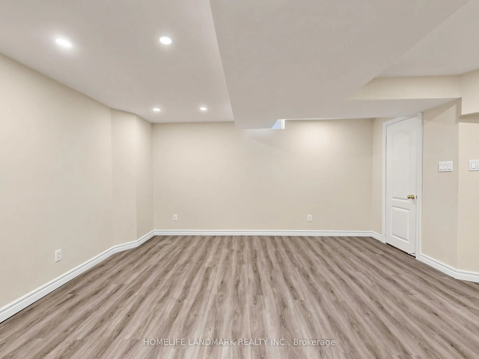 35 Sanderson Road