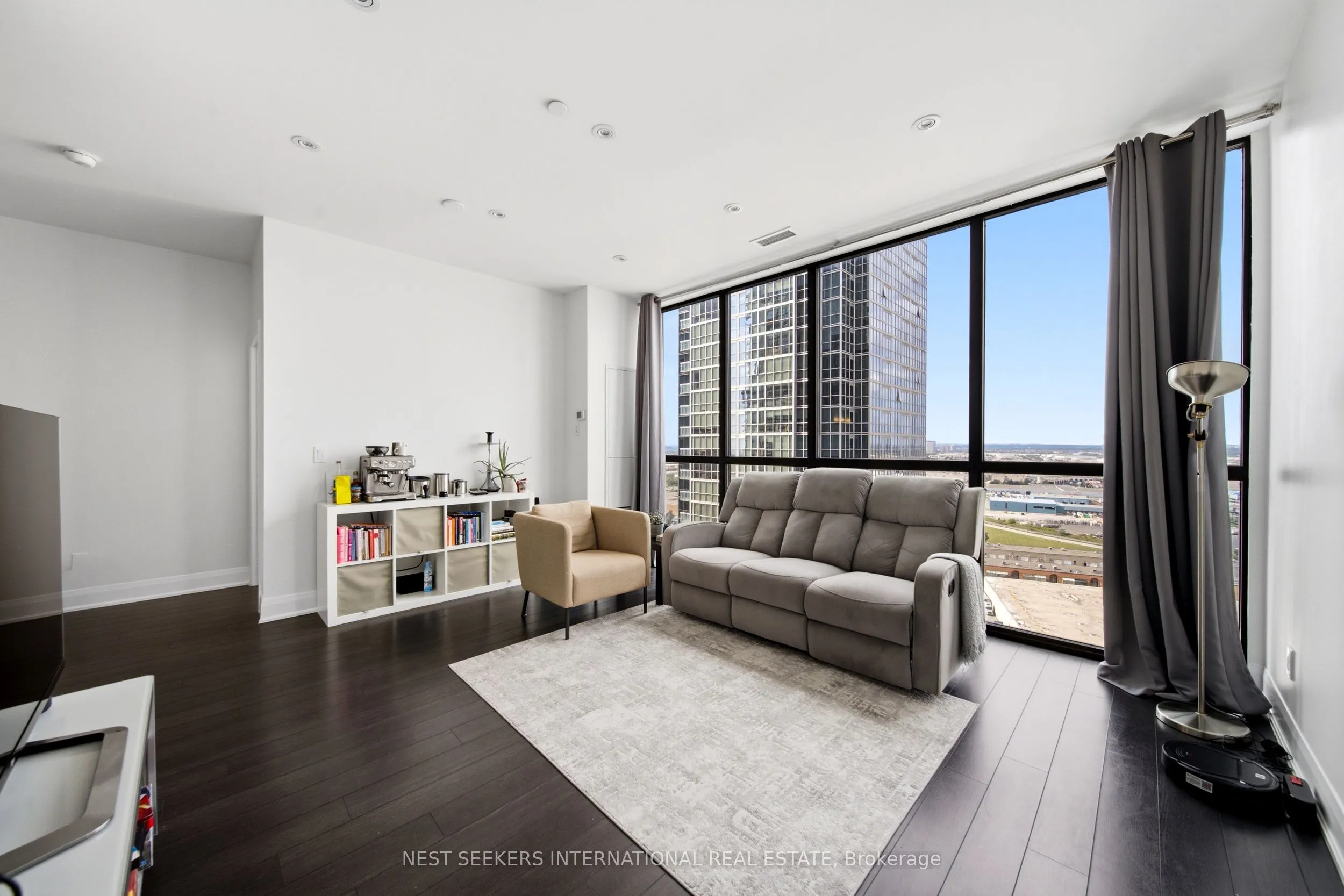 2900 Highway 7 W #2009