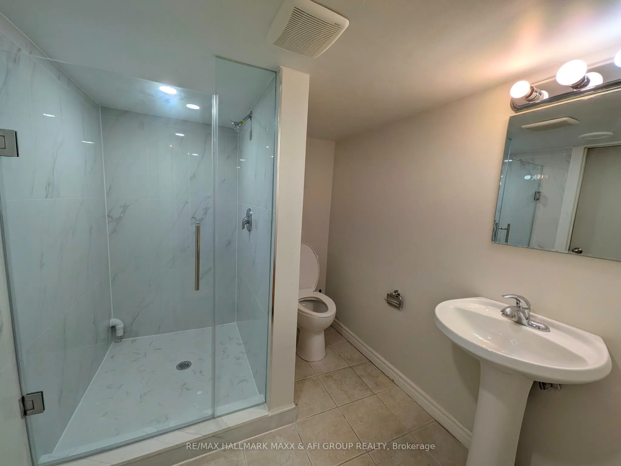 460 Menczel Crescent #Bsmt