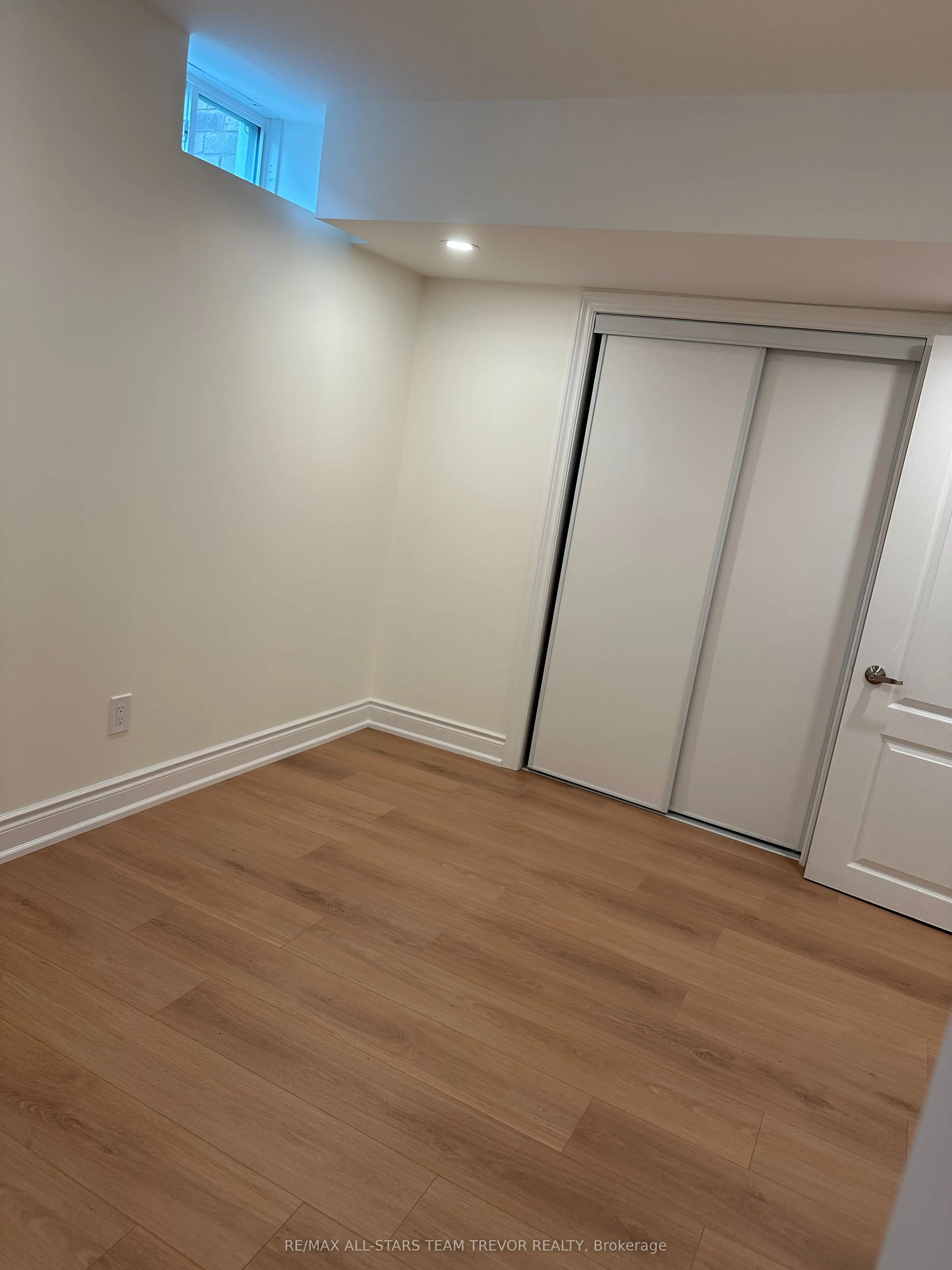 32 Valleo Street #Basement