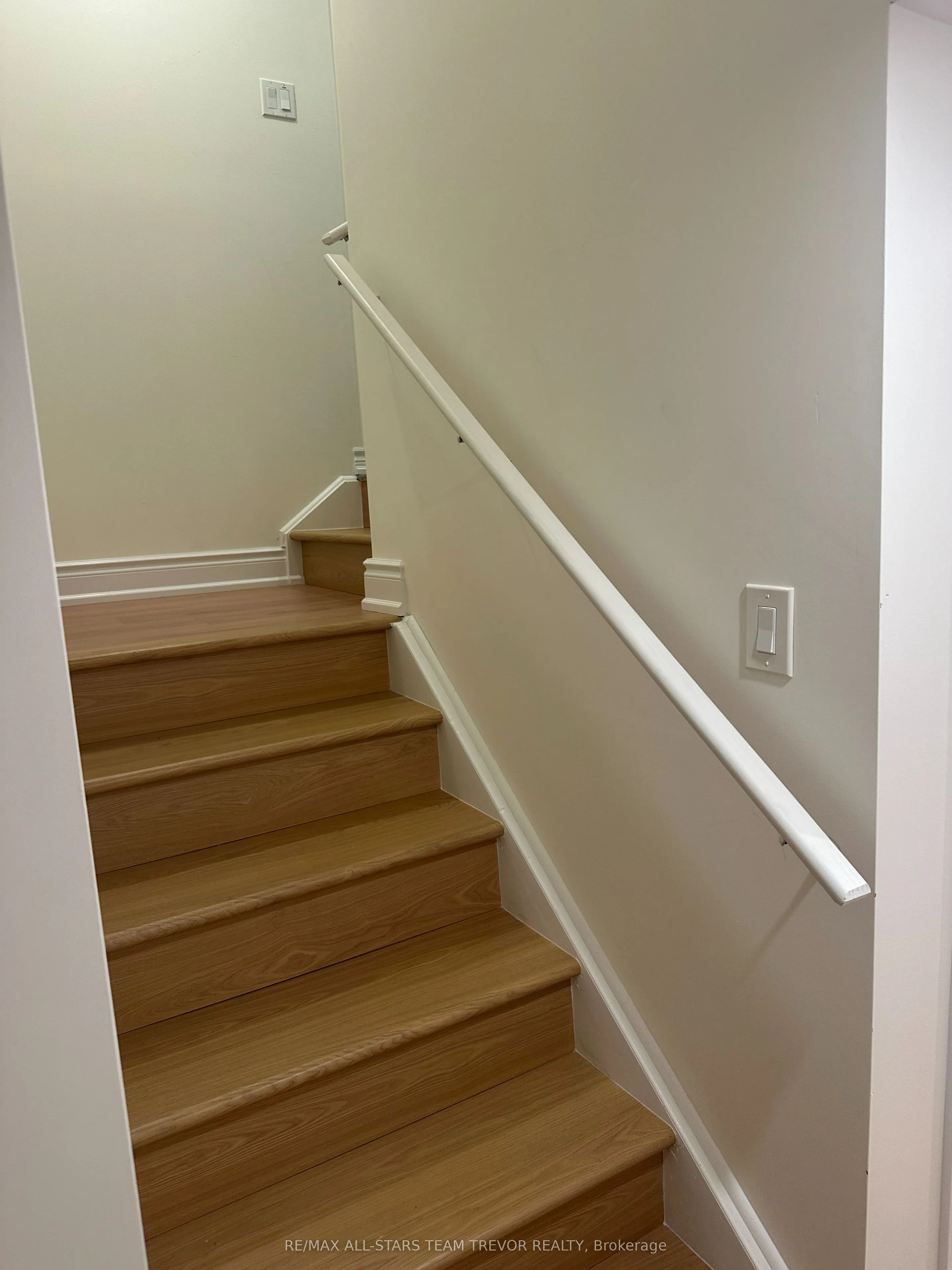 32 Valleo Street #Basement